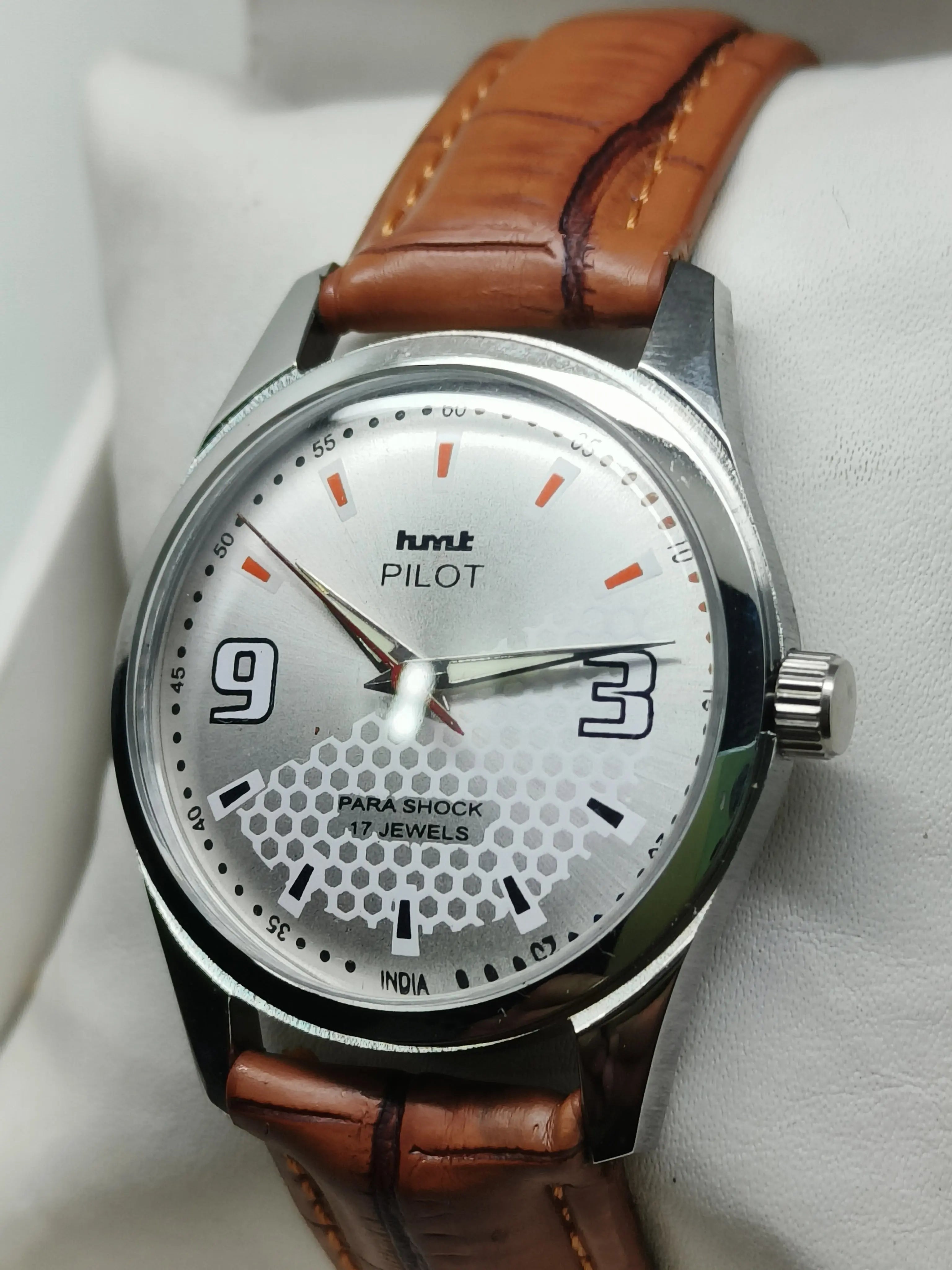 HMT Mechanical Vintage Watch – Refurbished Classic | Original Hand-Winding Timepiece National Watches