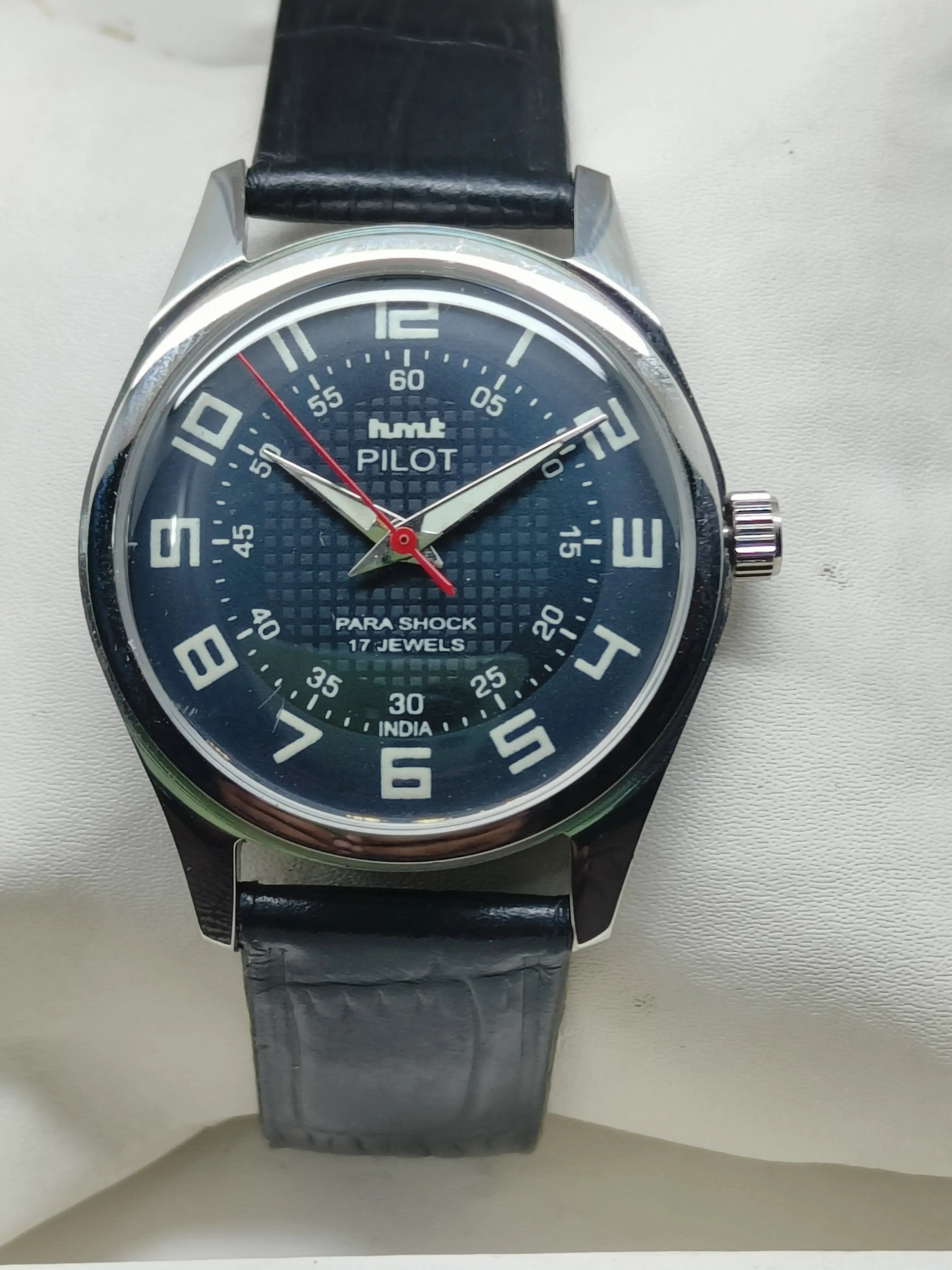 HMT Mechanical Vintage Watch – Refurbished Classic | Original Hand-Winding Timepiece National Watches