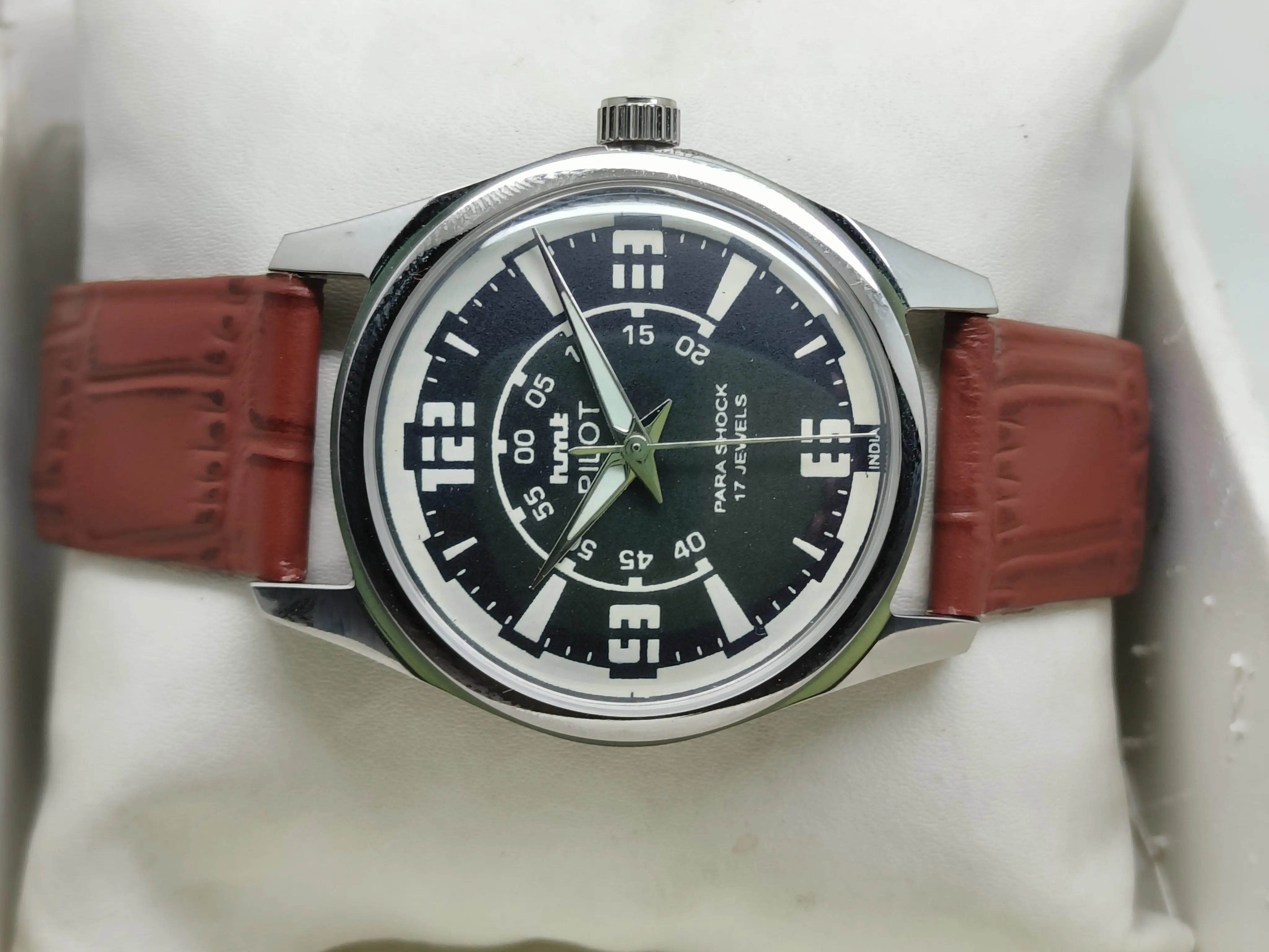 HMT Mechanical Vintage Watch – Refurbished Classic | Original Hand-Winding Timepiece National Watches
