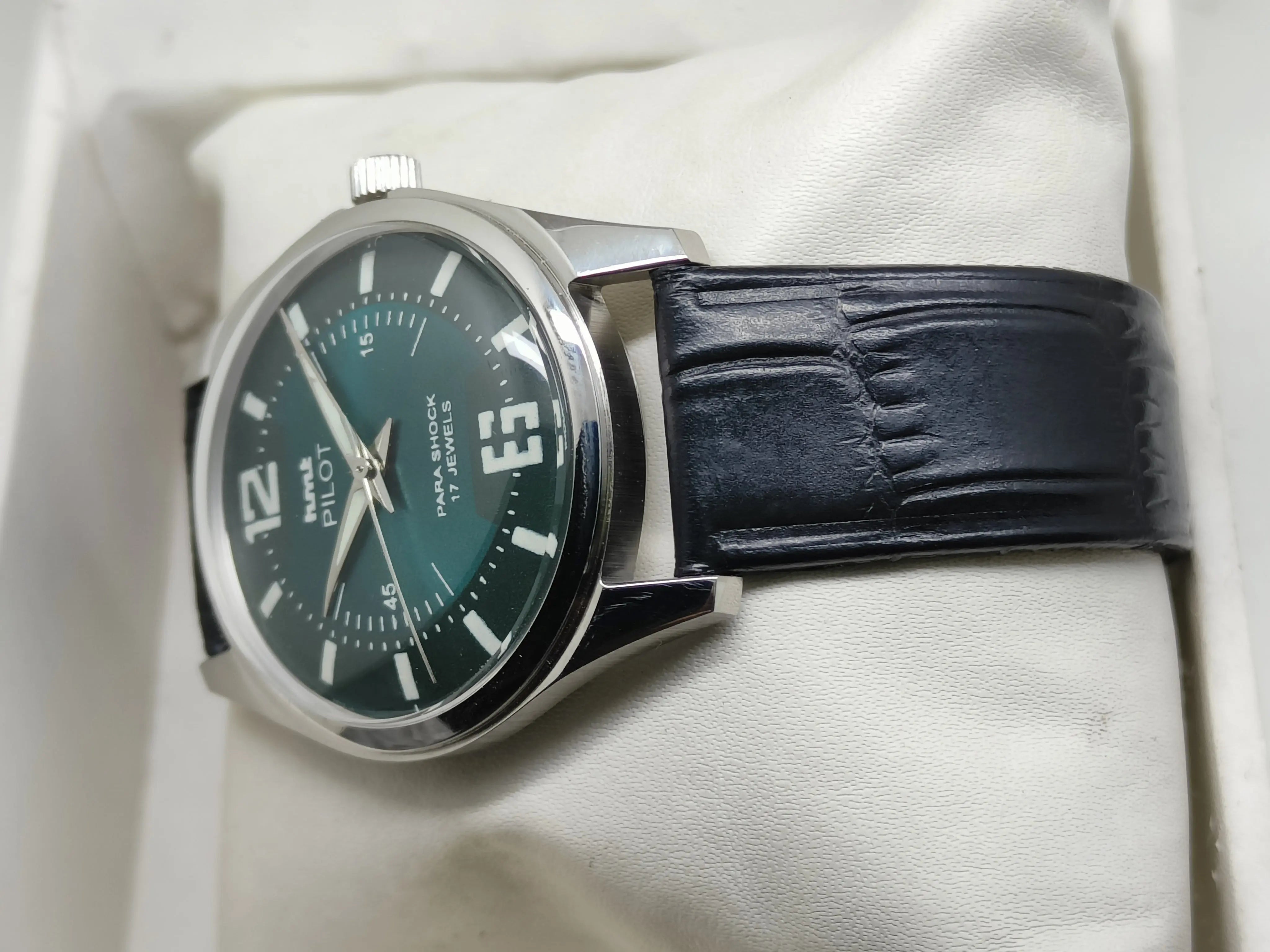 HMT Mechanical Vintage Watch – Refurbished Classic | Original Hand-Winding Timepiece National Watches