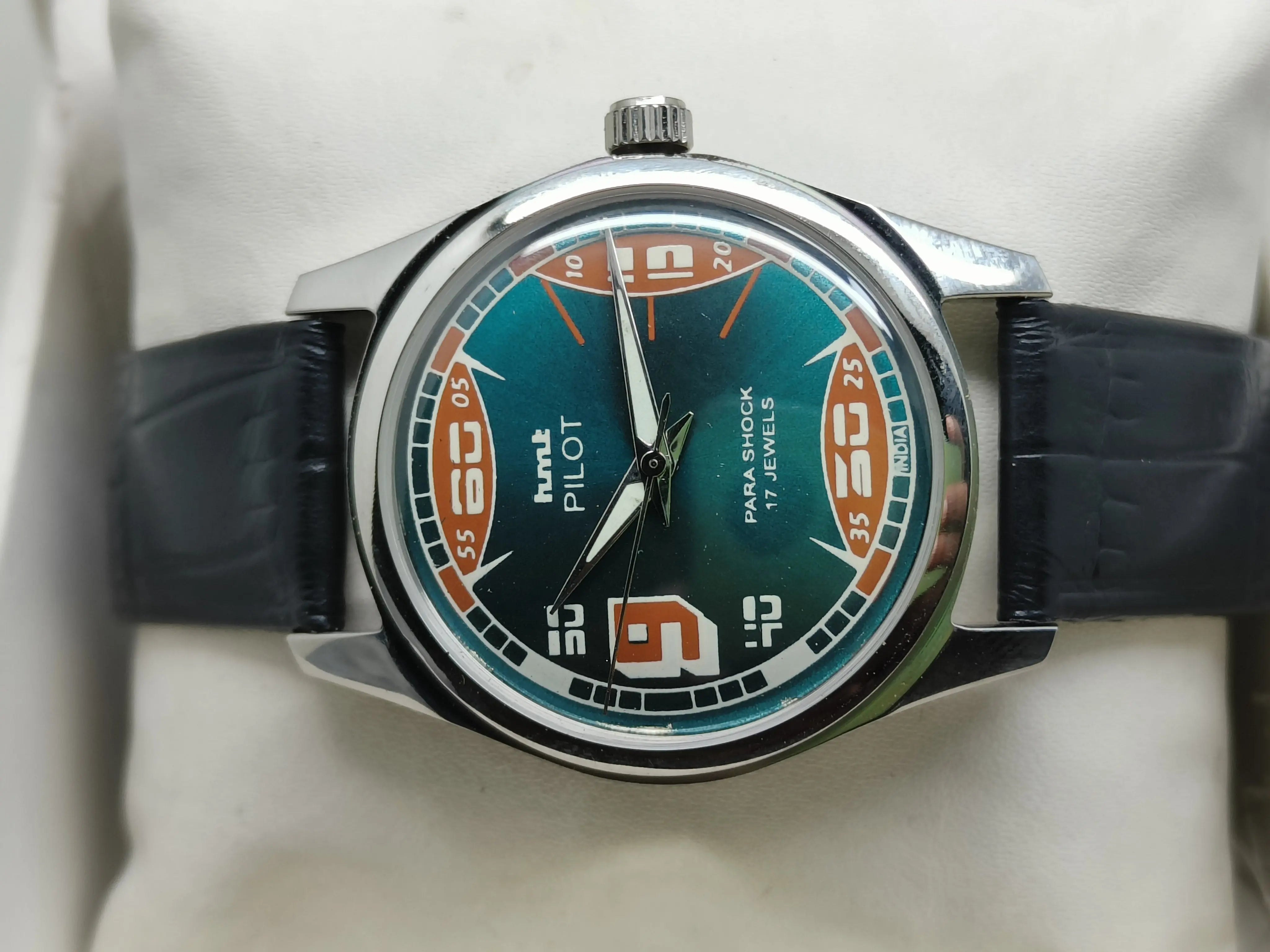 HMT Mechanical Vintage Watch โ Refurbished Classic | Original Hand-Winding Timepiece National Watches