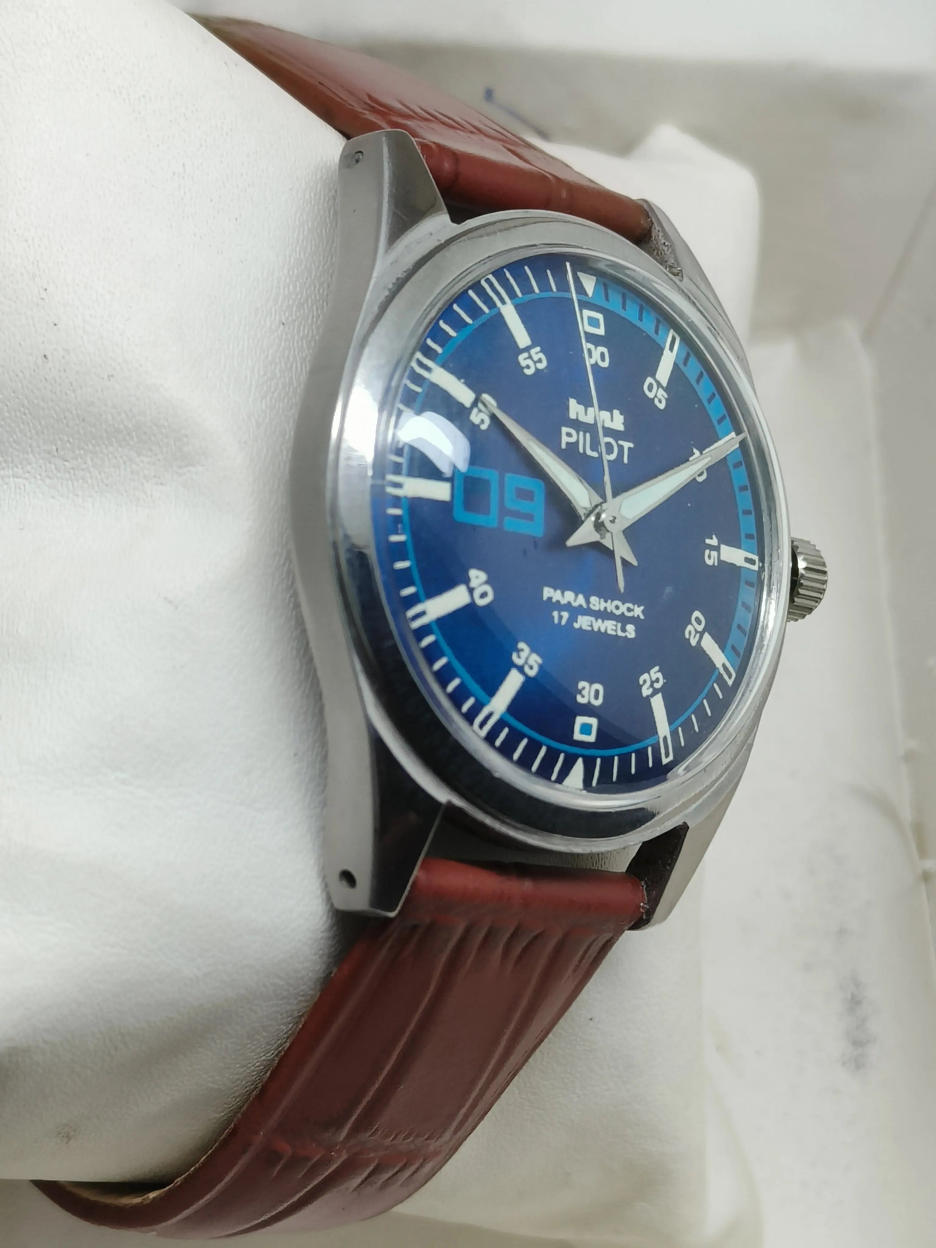 HMT Mechanical Vintage Watch – Refurbished Classic | Original Hand-Winding Timepiece National Watches