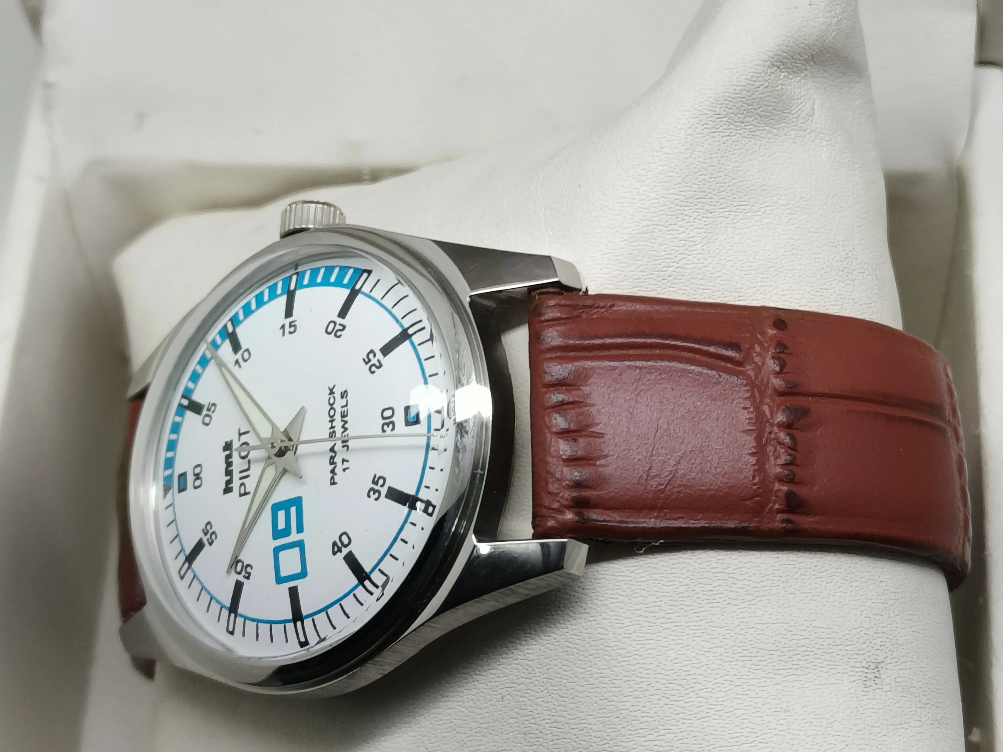 HMT Mechanical Vintage Watch – Refurbished Classic | Original Hand-Winding Timepiece National Watches