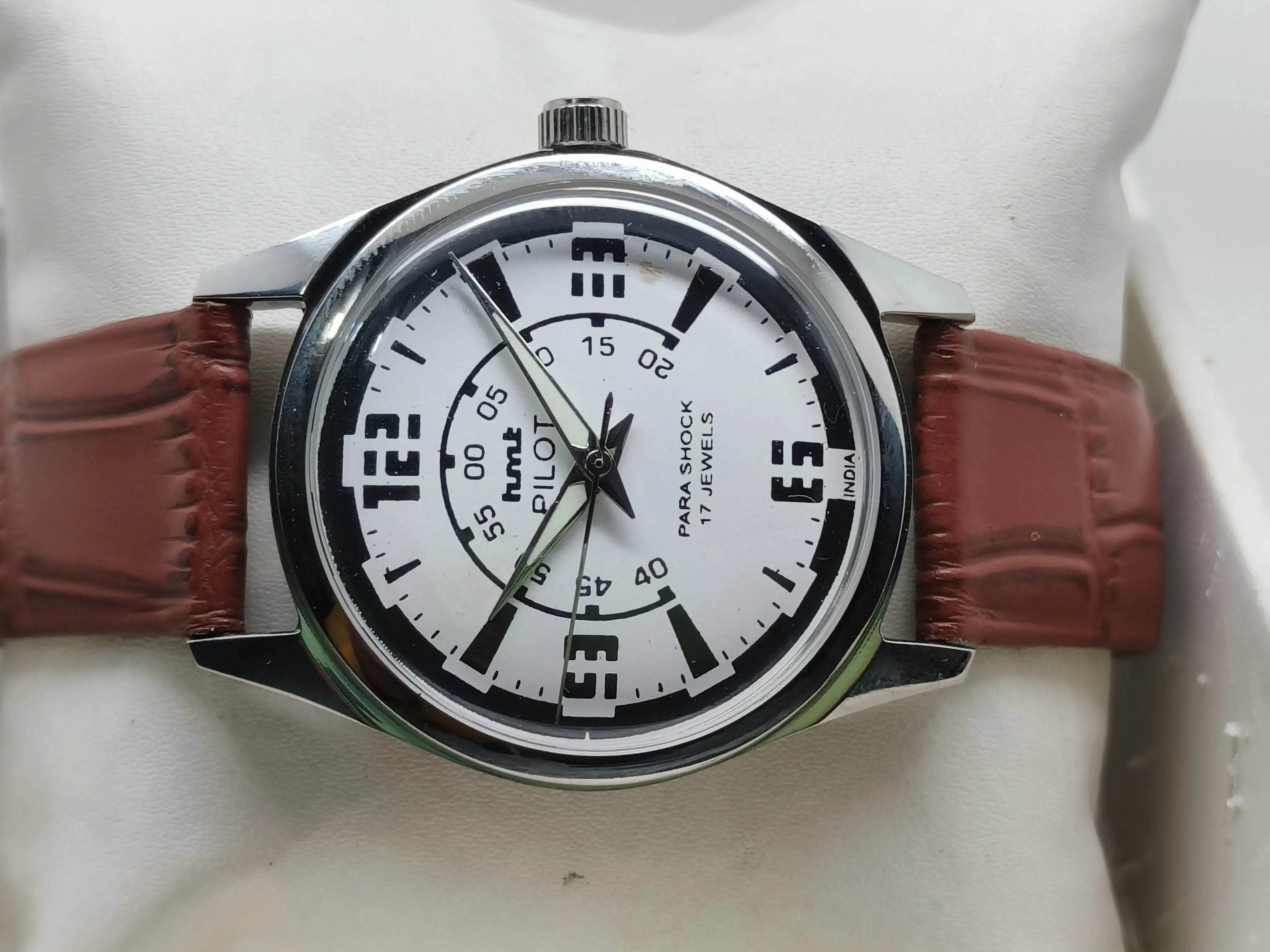 HMT Mechanical Vintage Watch – Refurbished Classic | Original Hand-Winding Timepiece National Watches
