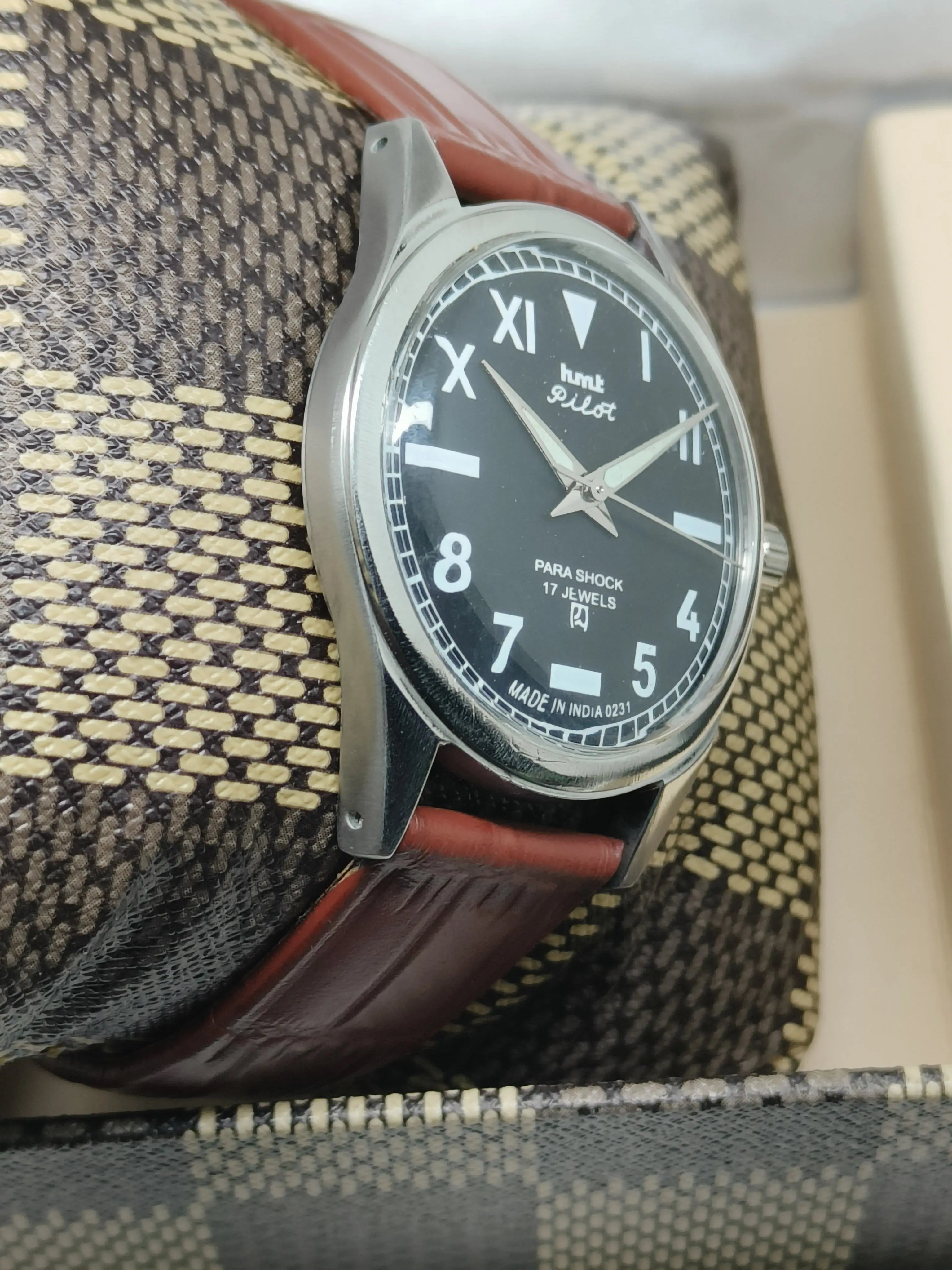HMT Mechanical Vintage Watch – Refurbished Classic | Original Hand-Winding Timepiece National Watches