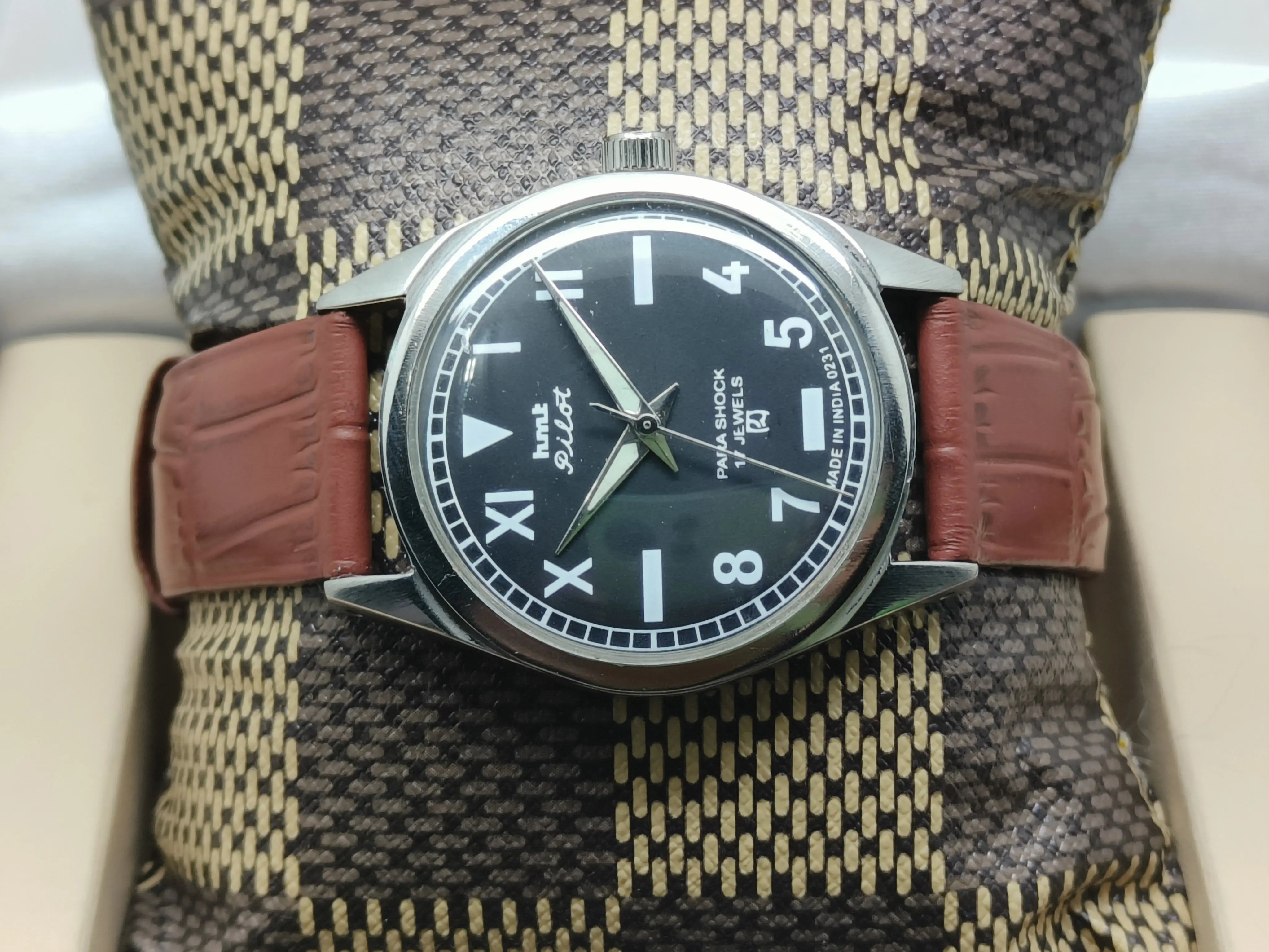 HMT Mechanical Vintage Watch – Refurbished Classic | Original Hand-Winding Timepiece National Watches