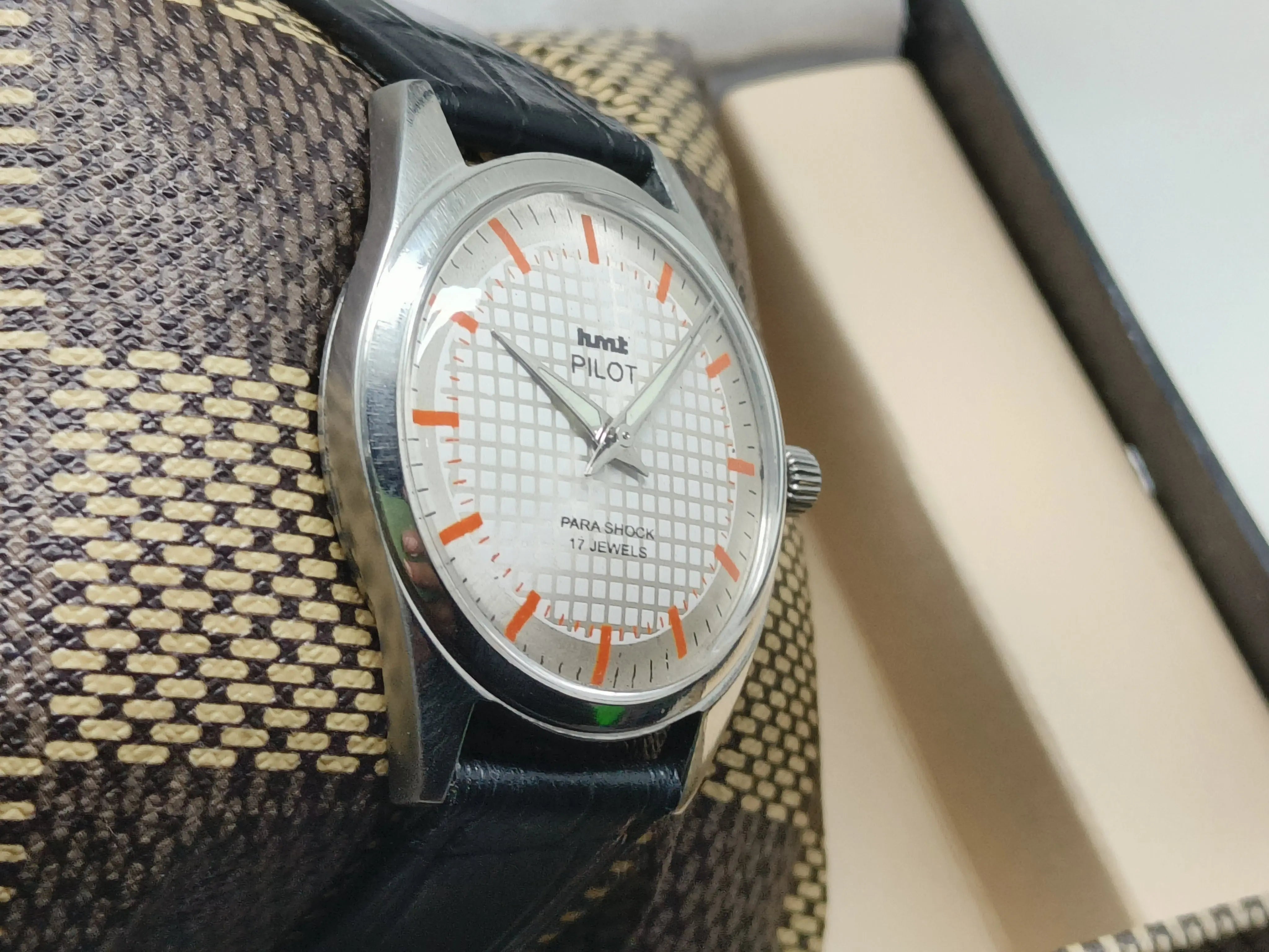 HMT Mechanical Vintage Watch – Refurbished Classic | Original Hand-Winding Timepiece National Watches