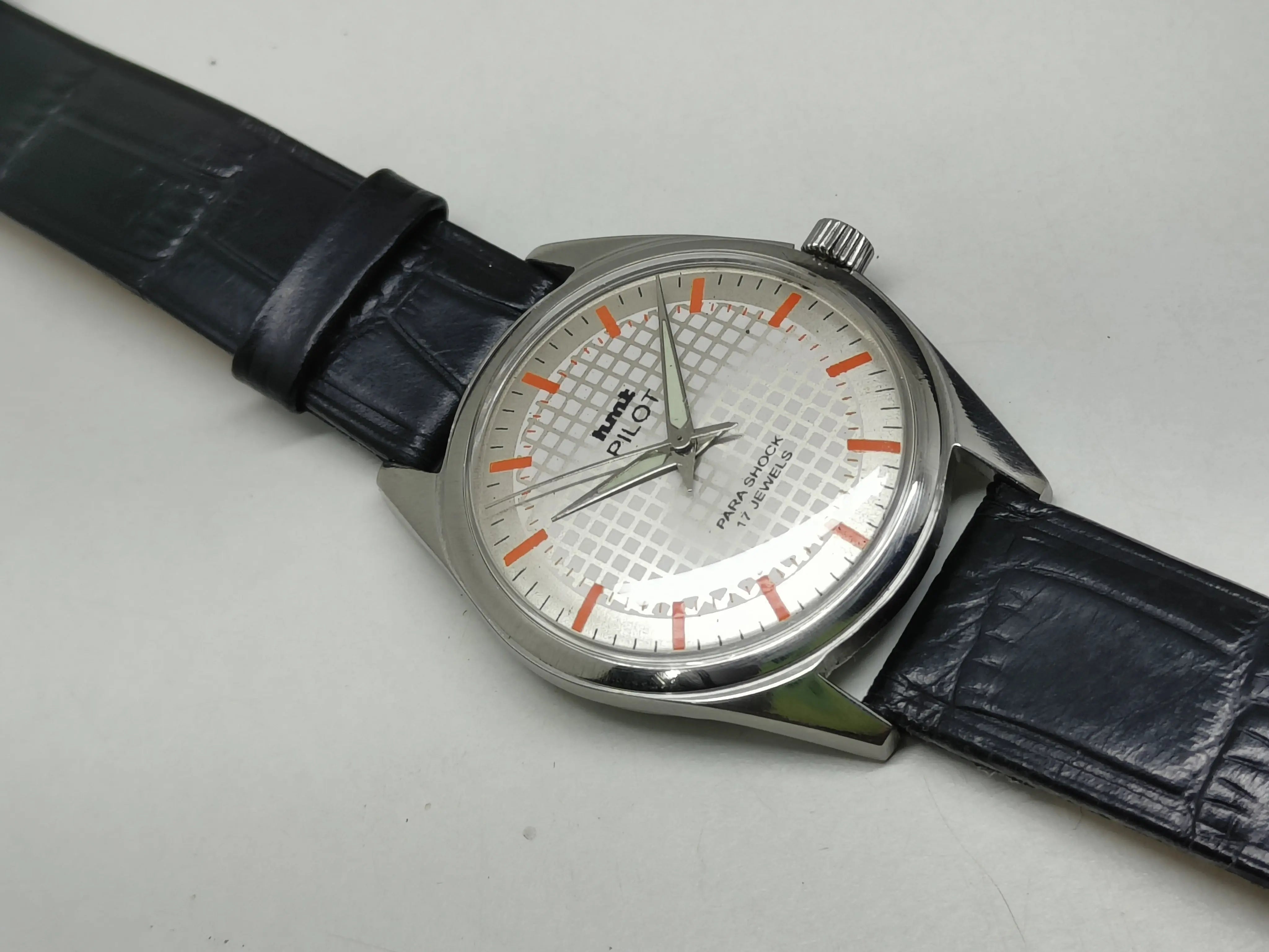 HMT Mechanical Vintage Watch – Refurbished Classic | Original Hand-Winding Timepiece National Watches