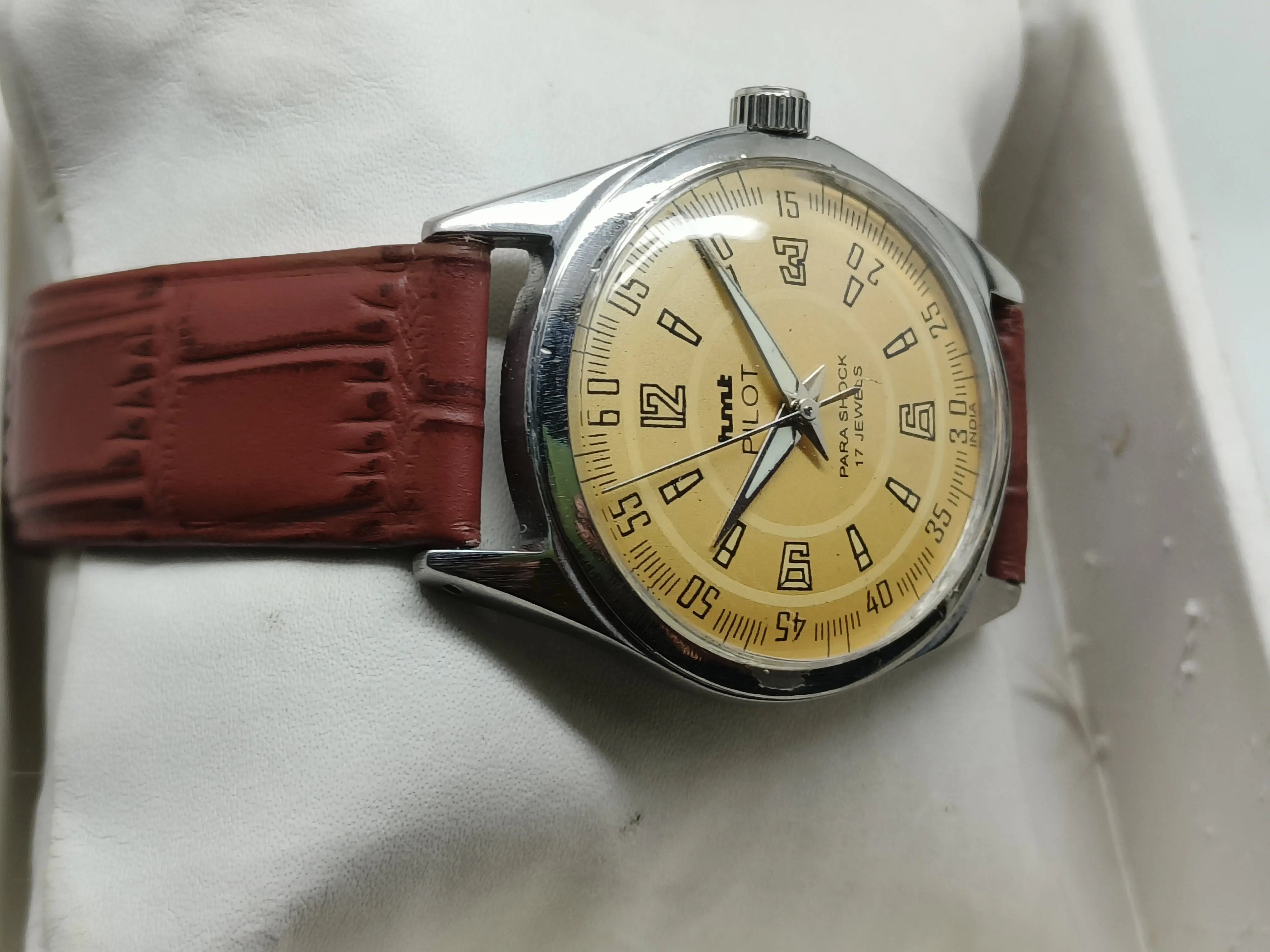 HMT Mechanical Vintage Watch – Refurbished Classic | Original Hand-Winding Timepiece National Watches
