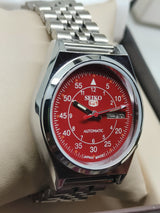 Authentic Seiko 5 Vintage – Refurbished Mechanical Watch