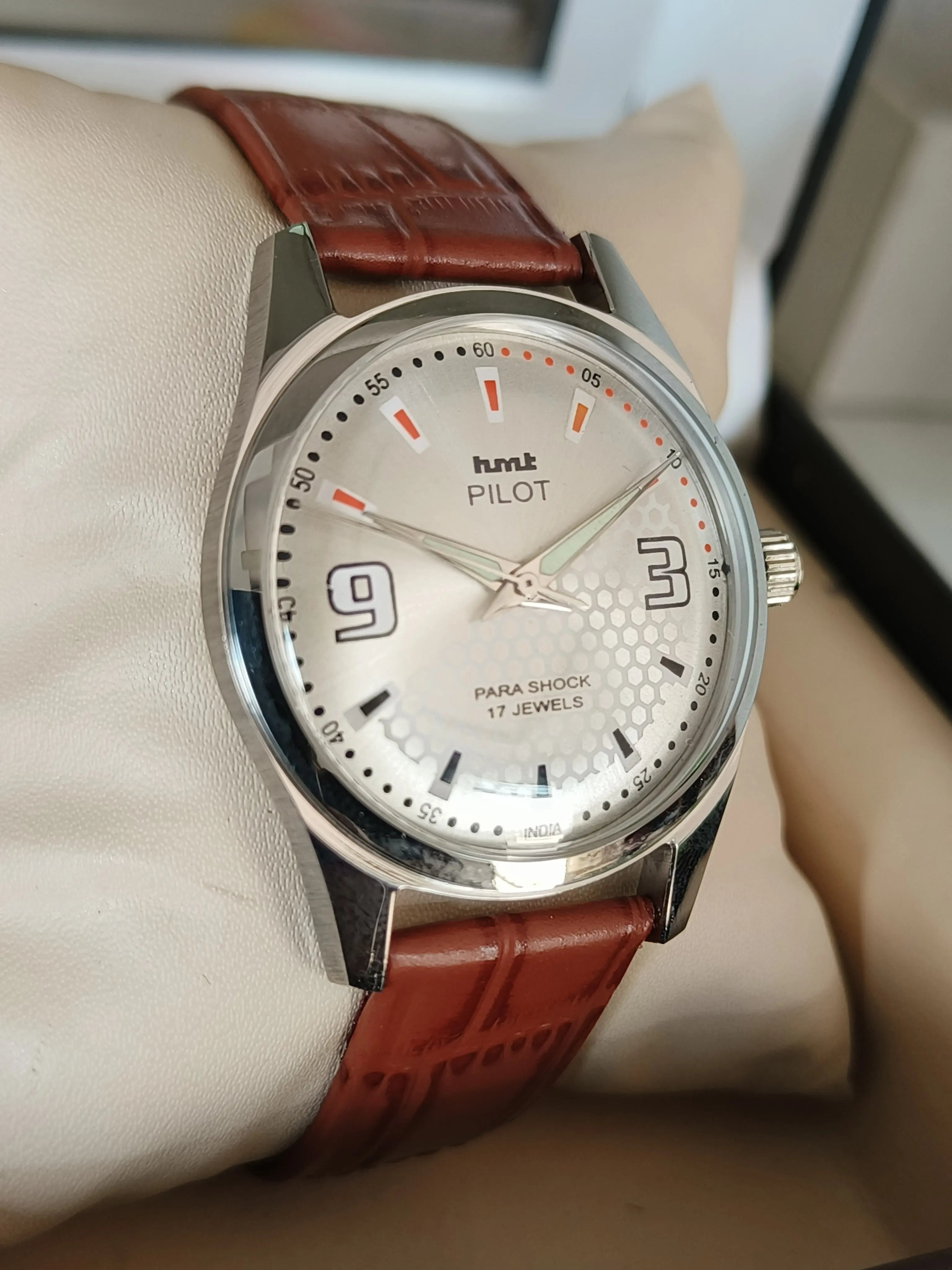 HMT Mechanical Vintage Watch – Refurbished Classic | Original Hand-Winding Timepiece National Watches