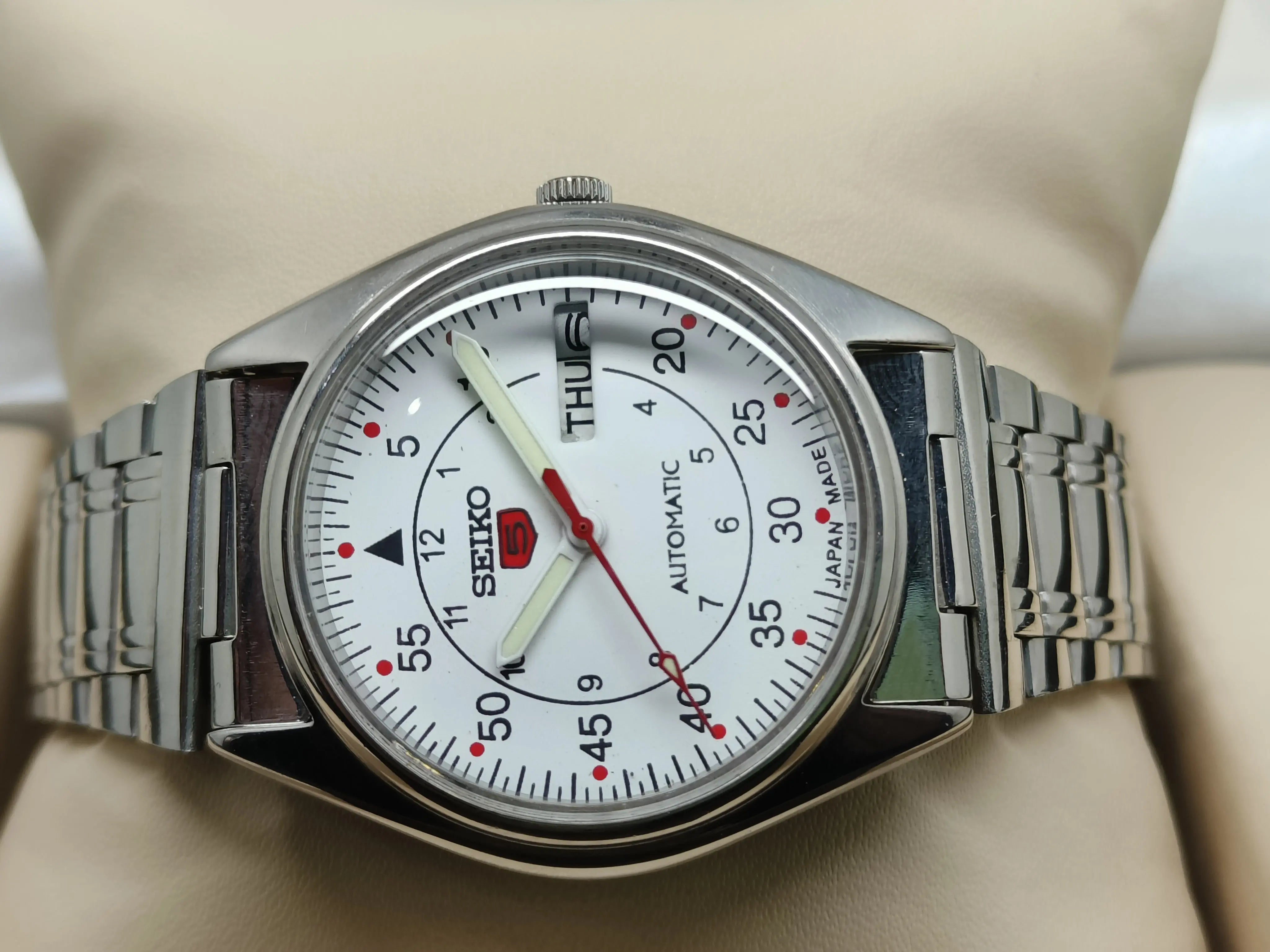 Seiko 5 Vintage Dress Automatic – Restored Elegance National Watches