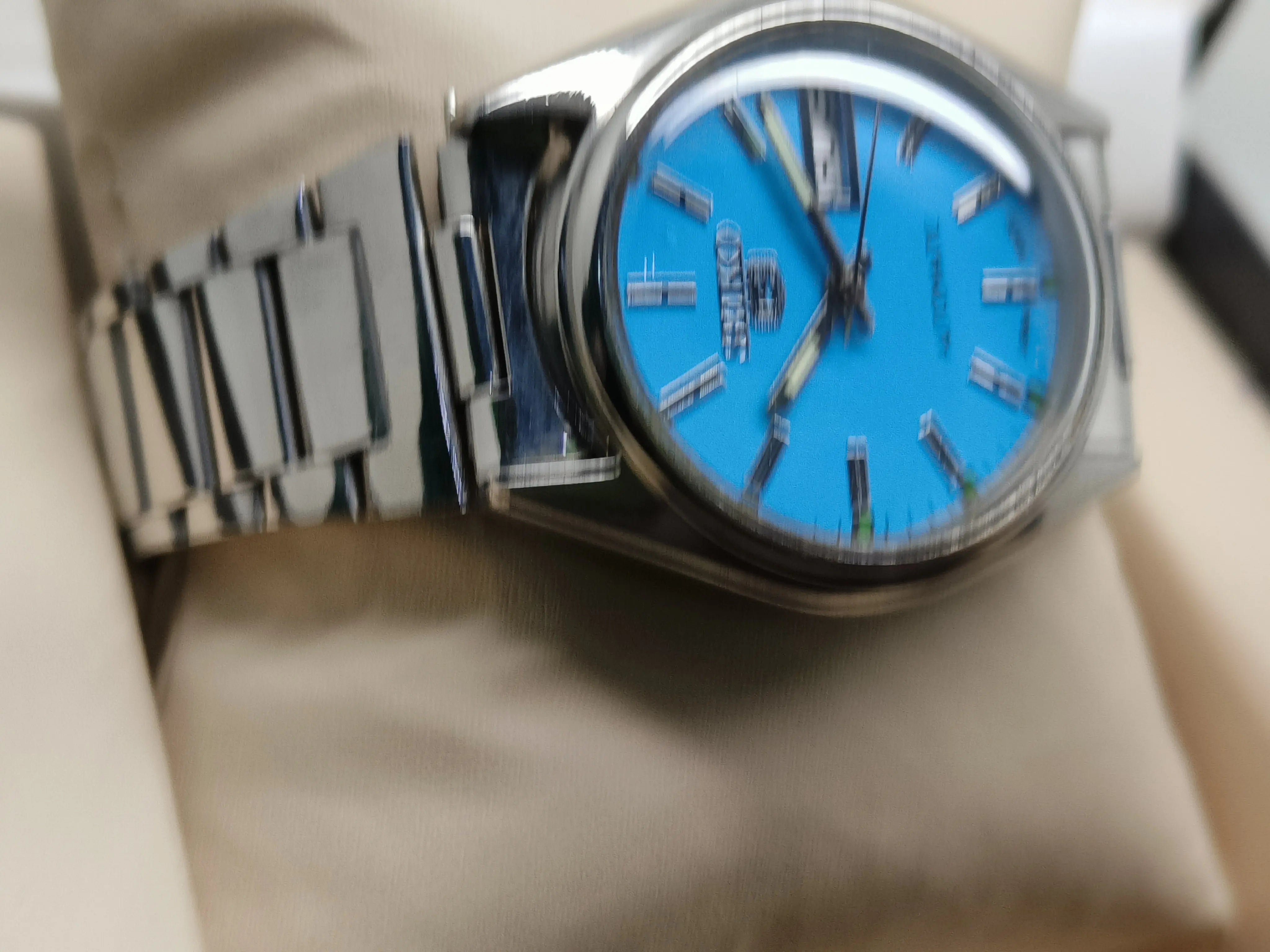 Seiko 5 Vintage Rare Dial – Refurbished & Authentic National Watches