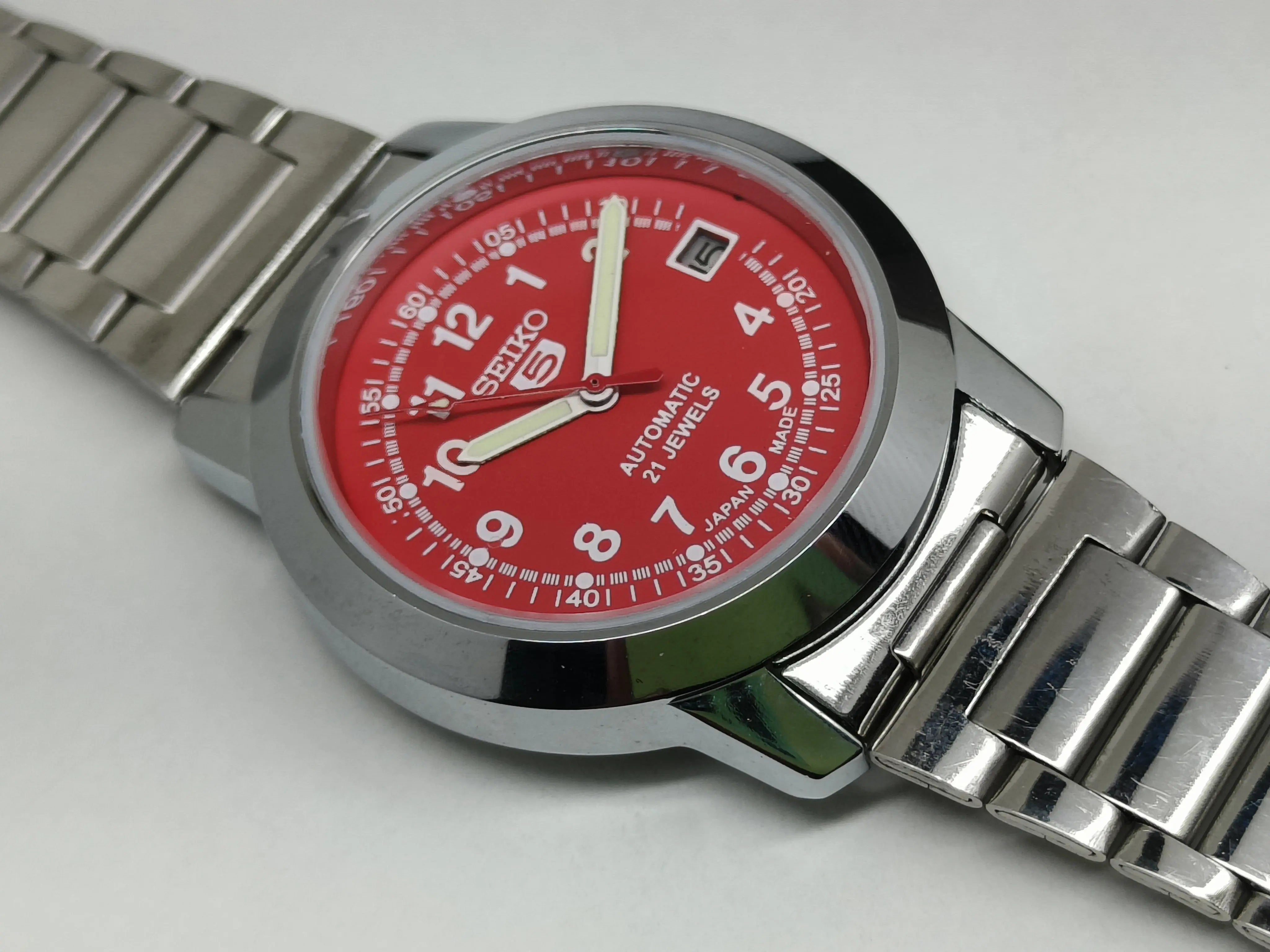 Seiko 5 Vintage Light Patina – Authentic Refurbished Watch National Watches