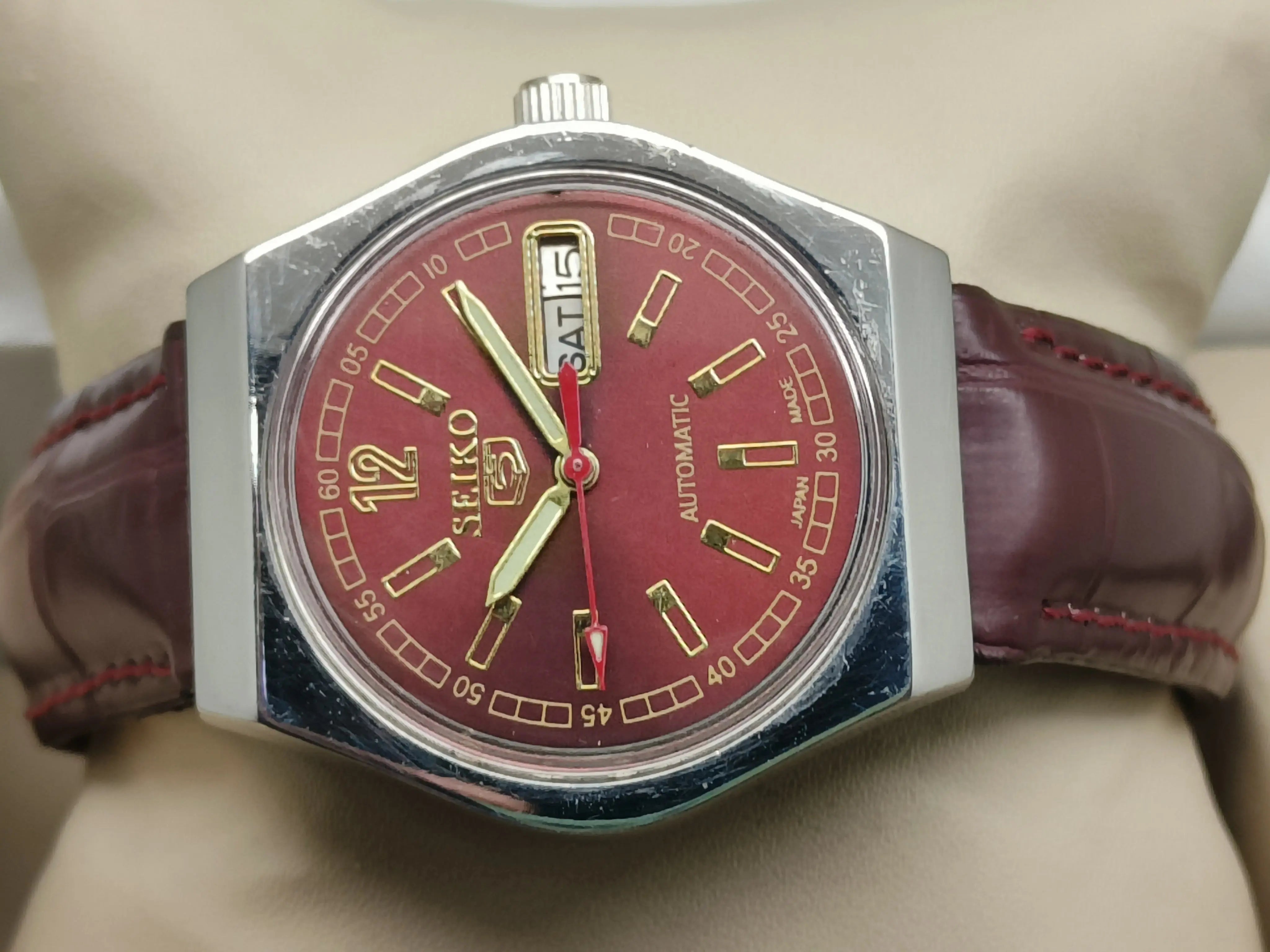 Vintage Seiko 5 SNK809 – Refurbished Classic Black Dial National Watches