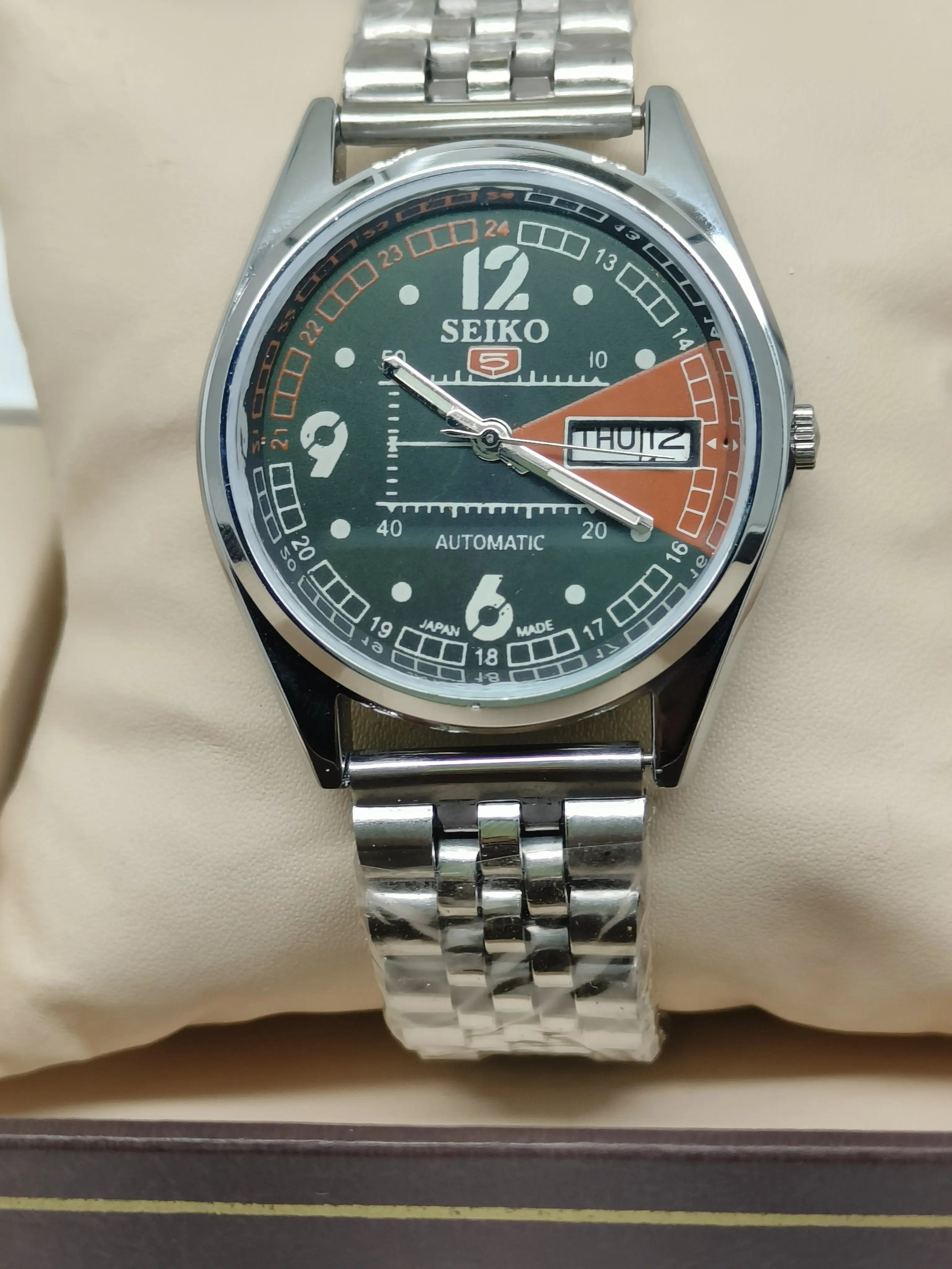 Seiko 5 Vintage Gold Plated – Restored Classic Elegance National Watches