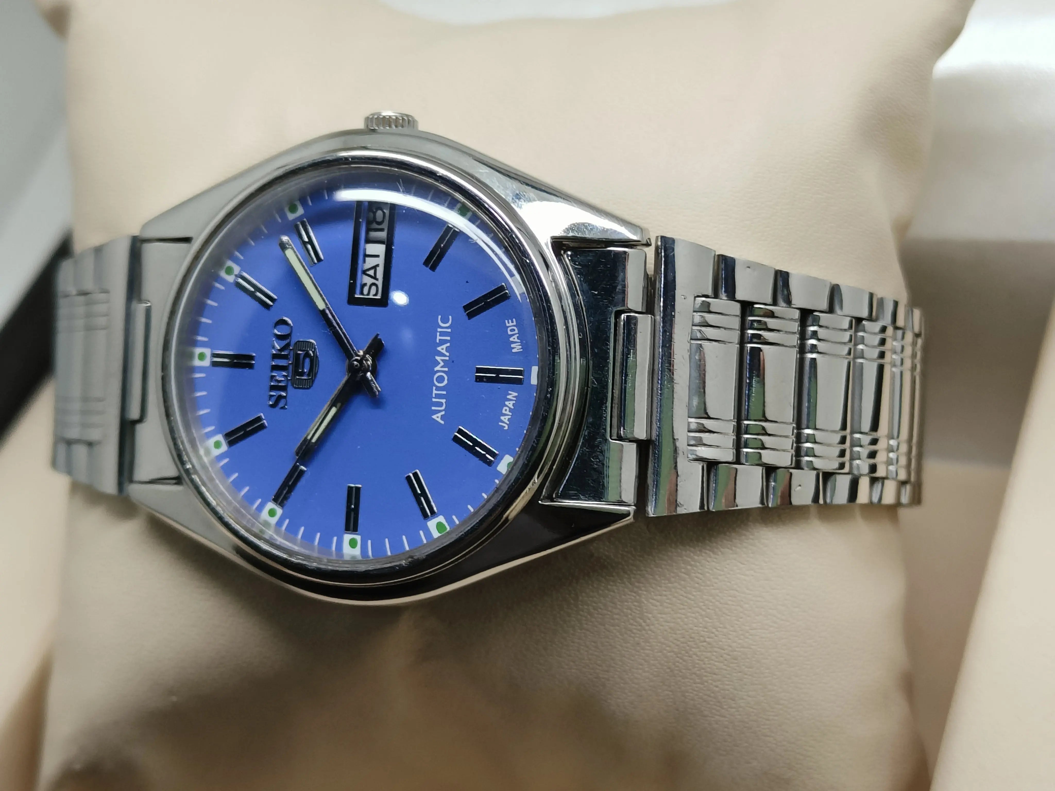 Seiko 5 Vintage Leather Strap – Refurbished Dressy Look National Watches