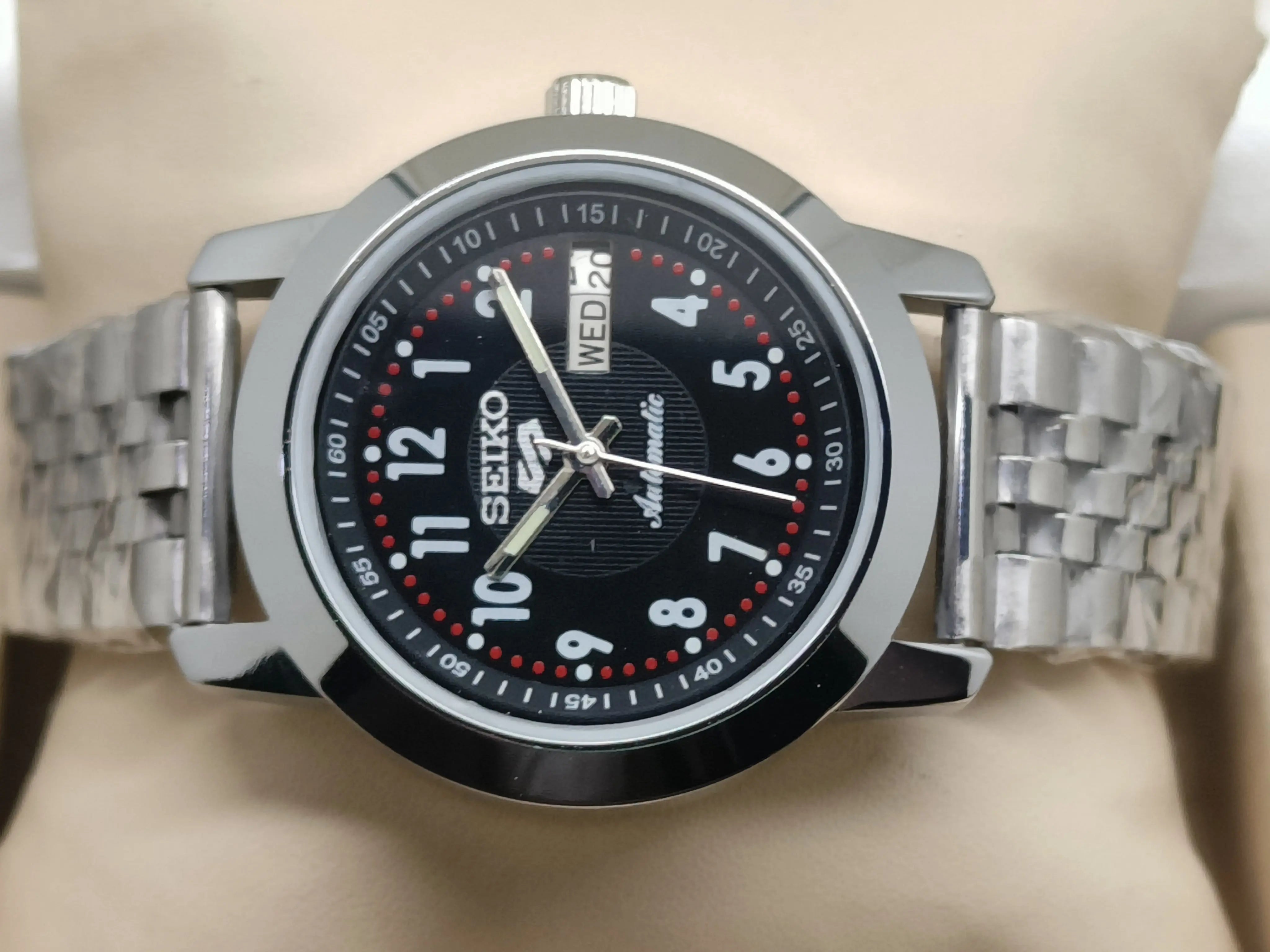 Seiko 5 Vintage Automatic Sports – Restored Tough Build National Watches