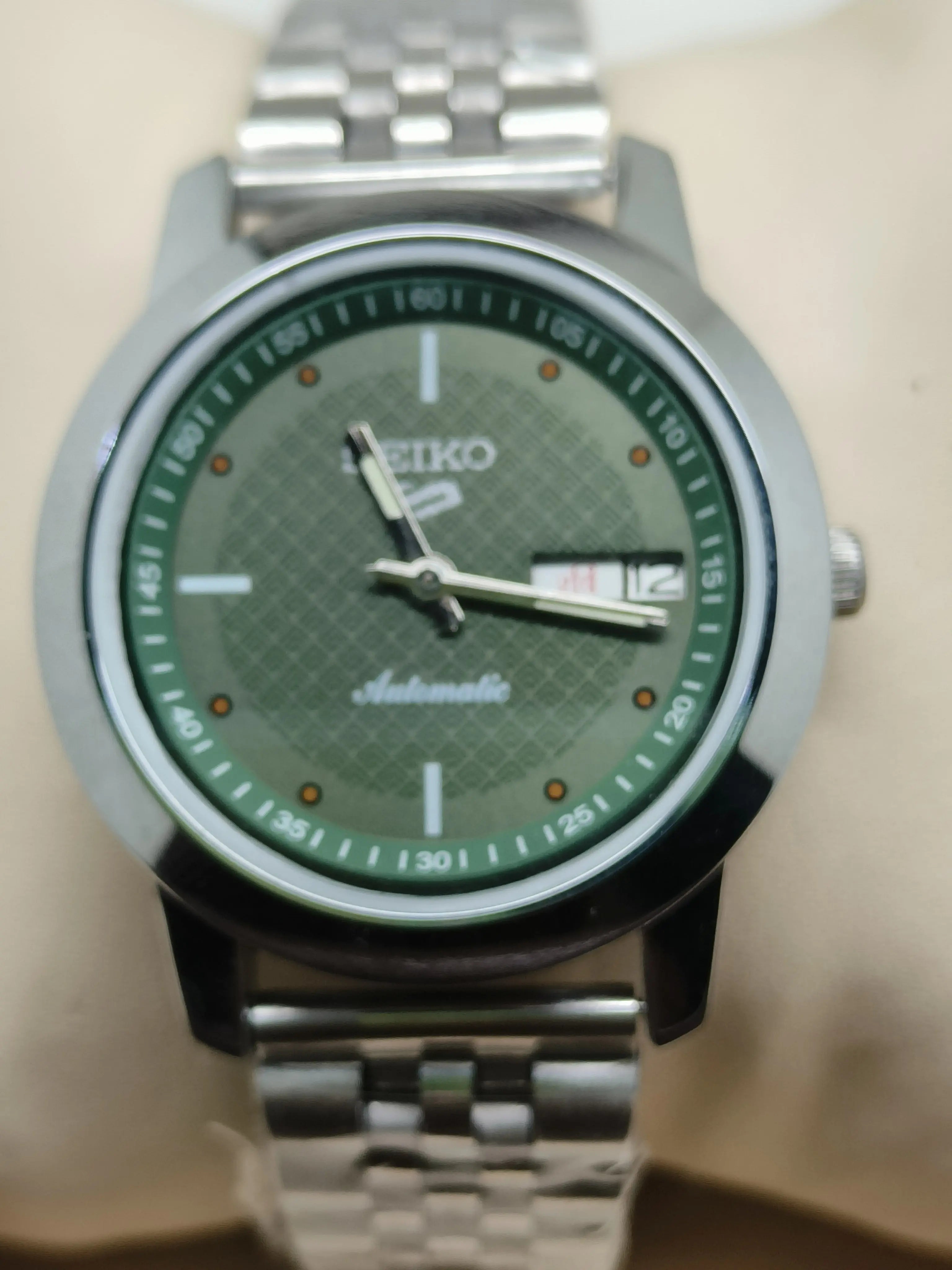 Seiko 5 Vintage Orange Dial – Restored Statement Watch National Watches