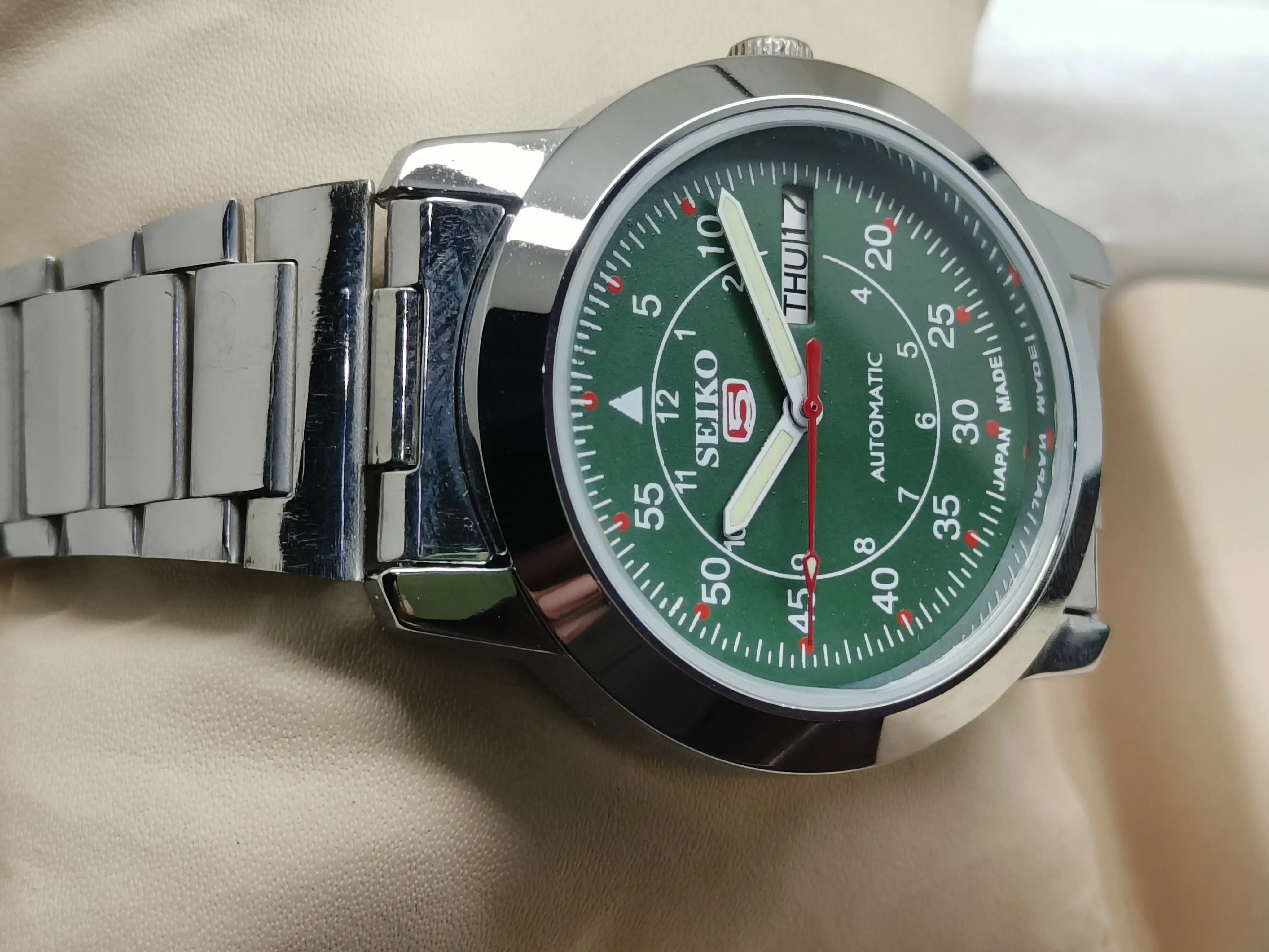 Seiko 5 Vintage Bracelet Included – Serviced Watch National Watches