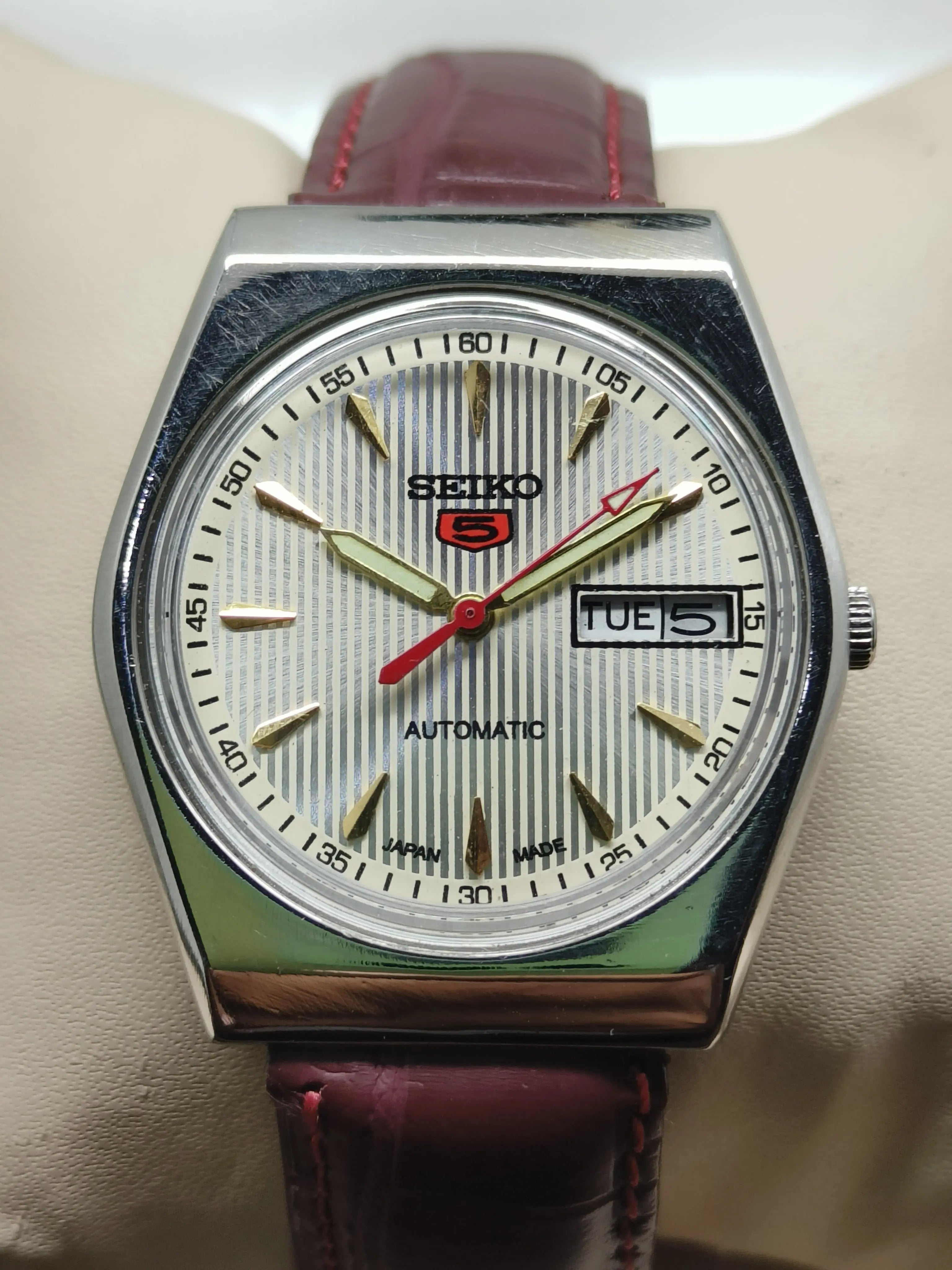 Seiko 5 Vintage Automatic – Oversized 40mm (if size allows) National Watches