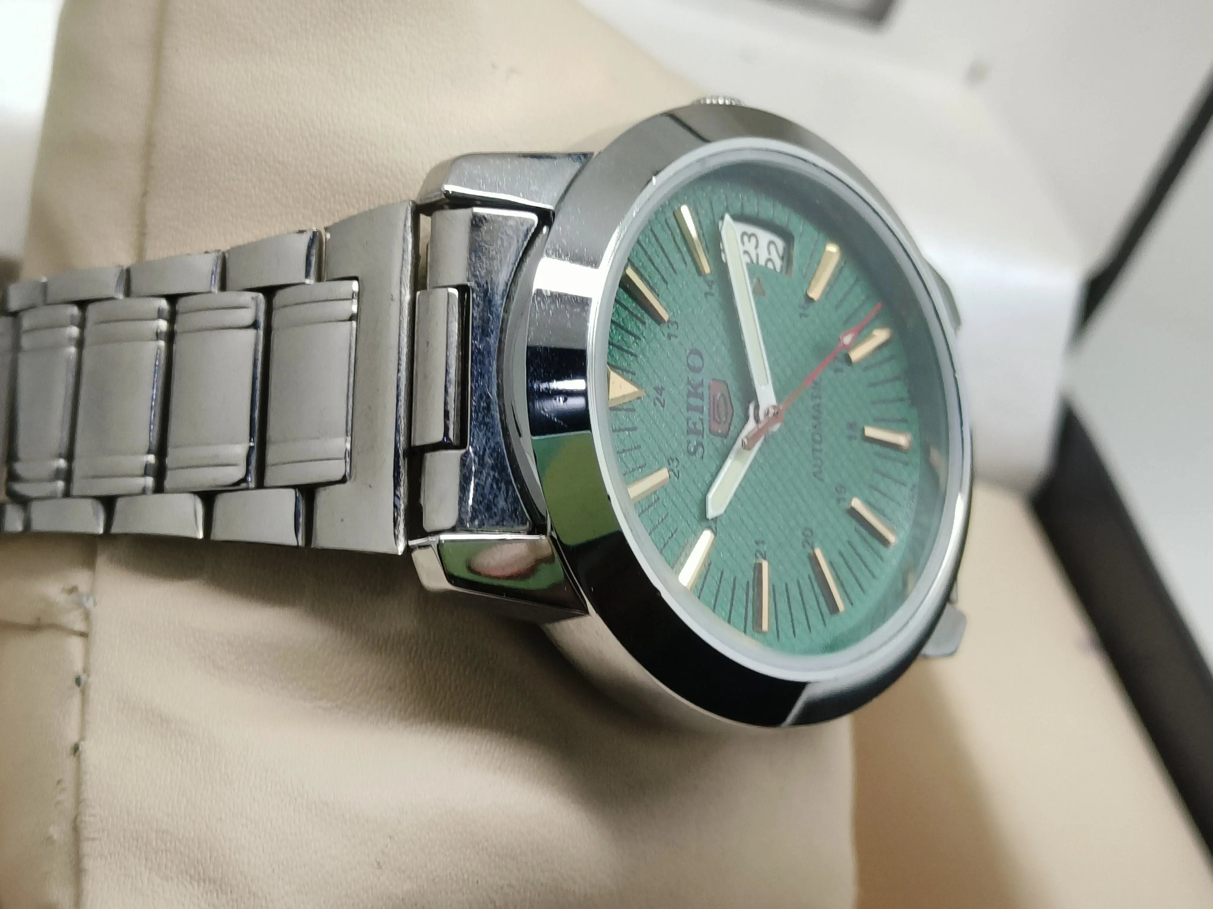 Seiko 5 Vintage Automatic – Slim 37mm Classic Size National Watches