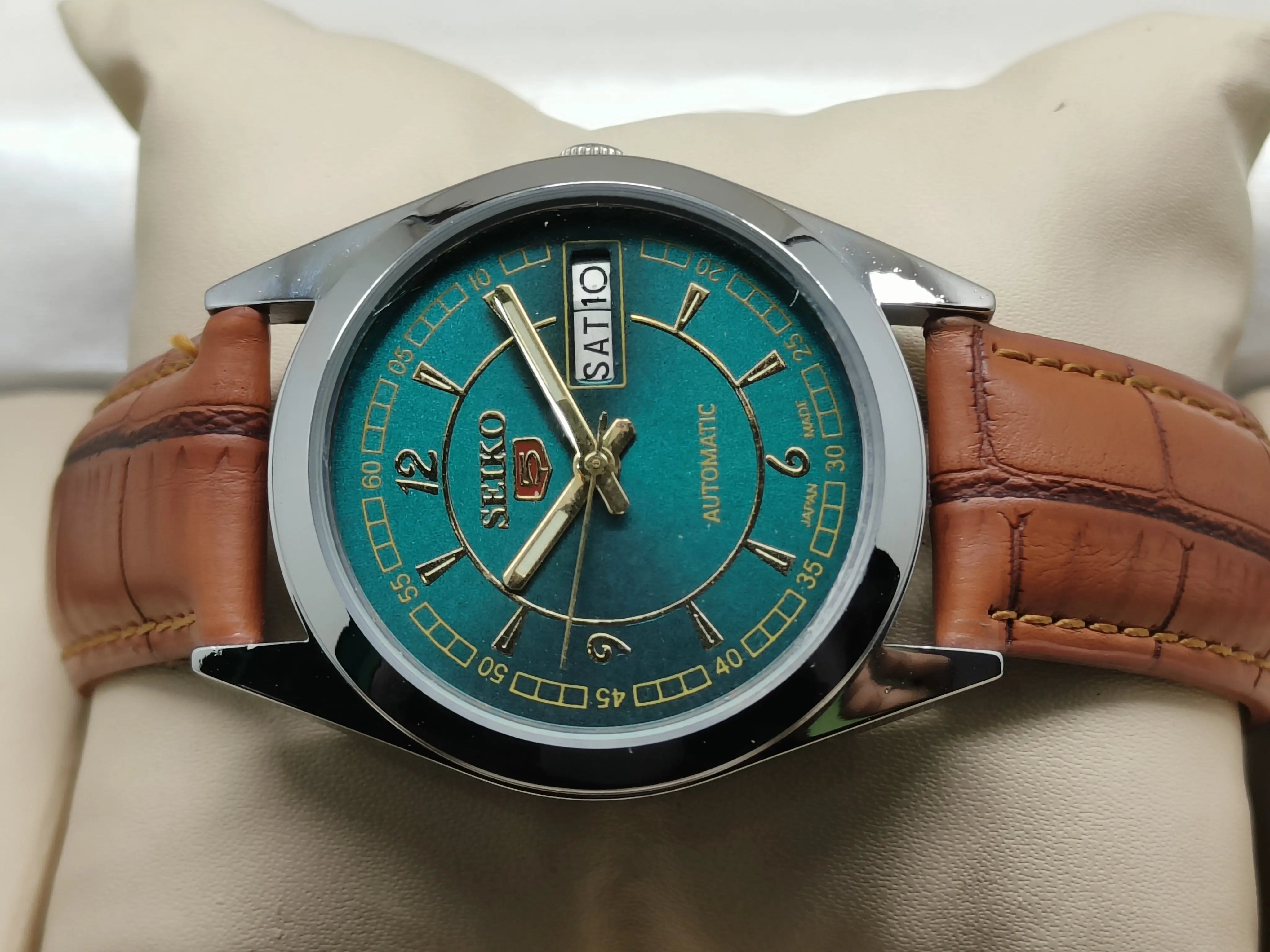 Seiko 5 Vintage Automatic – New Crystal Installed National Watches