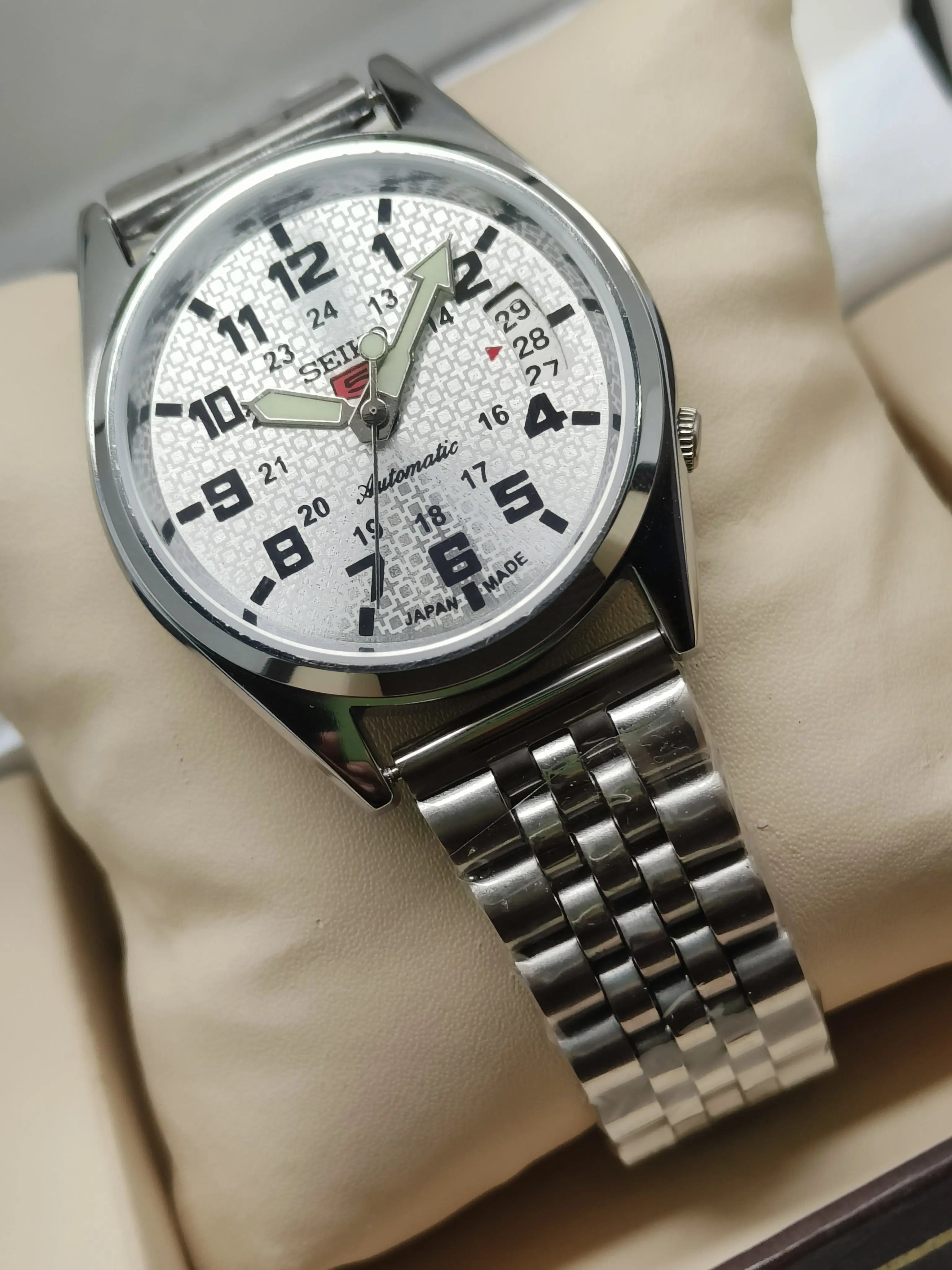 Seiko 5 Vintage Automatic – Field & Outdoor Use National Watches