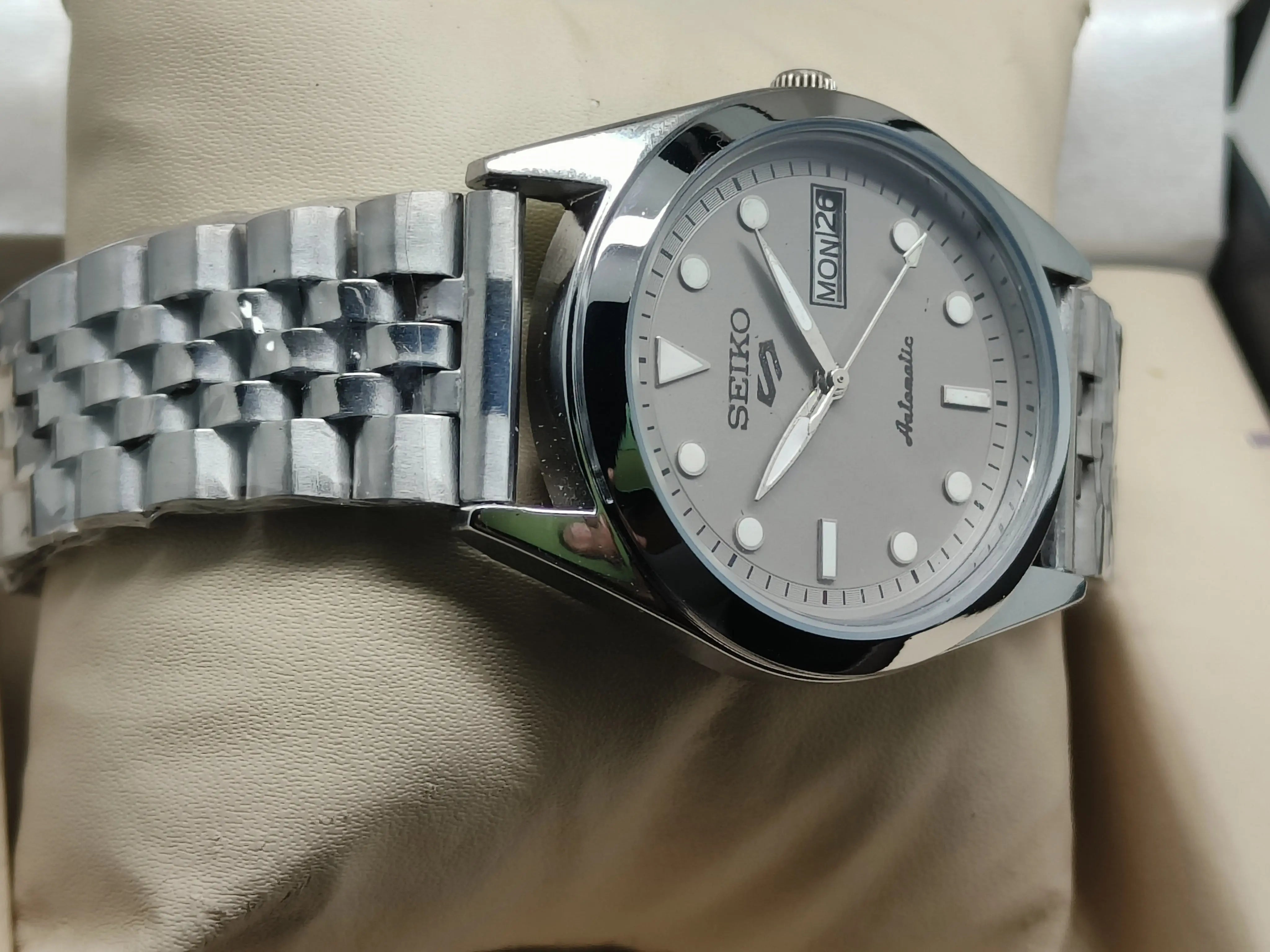 Seiko 5 Vintage Automatic – Explorer Index National Watches