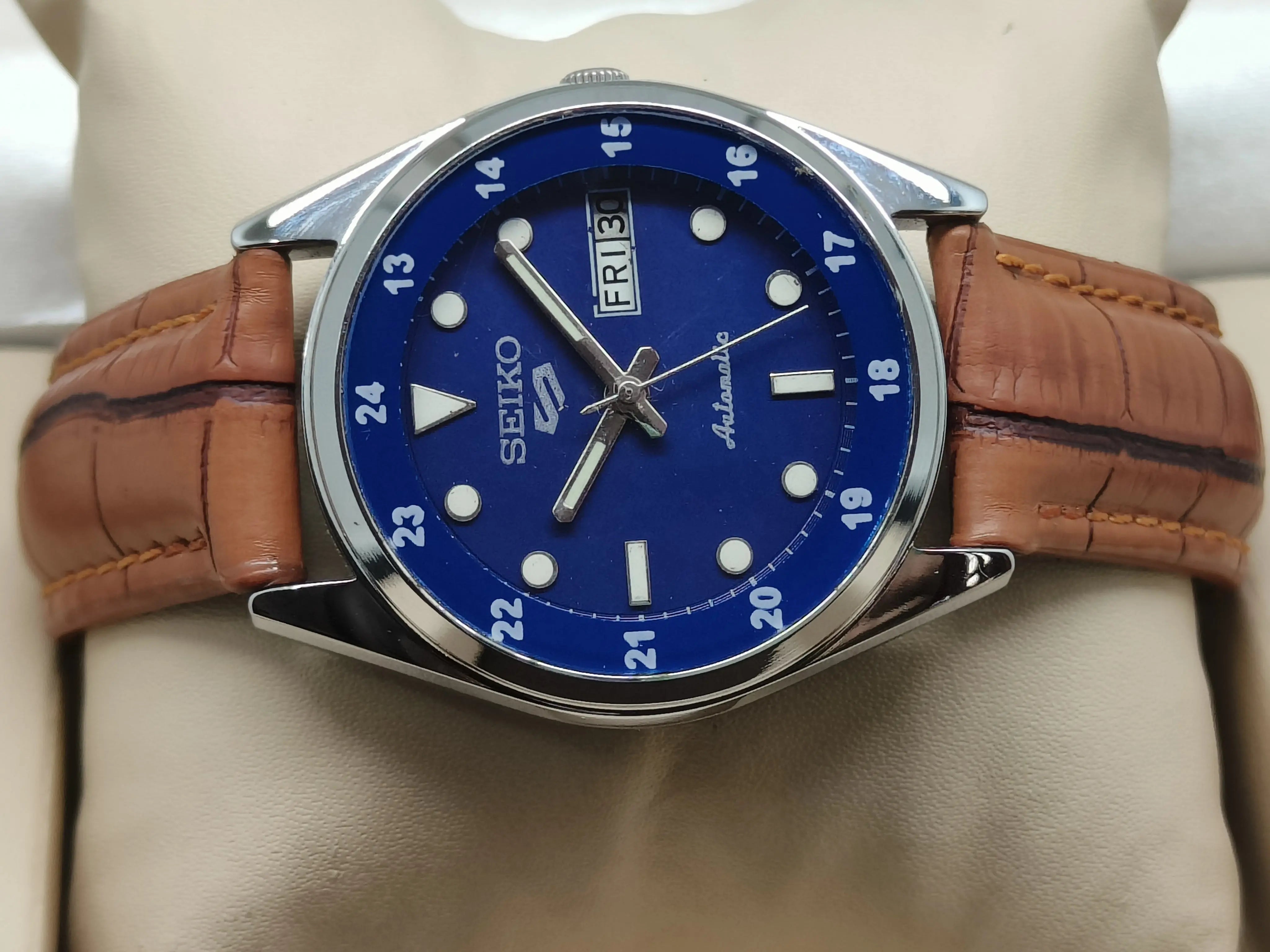 Seiko 5 Vintage Automatic – Wristwatch Gift for Him/her National Watches