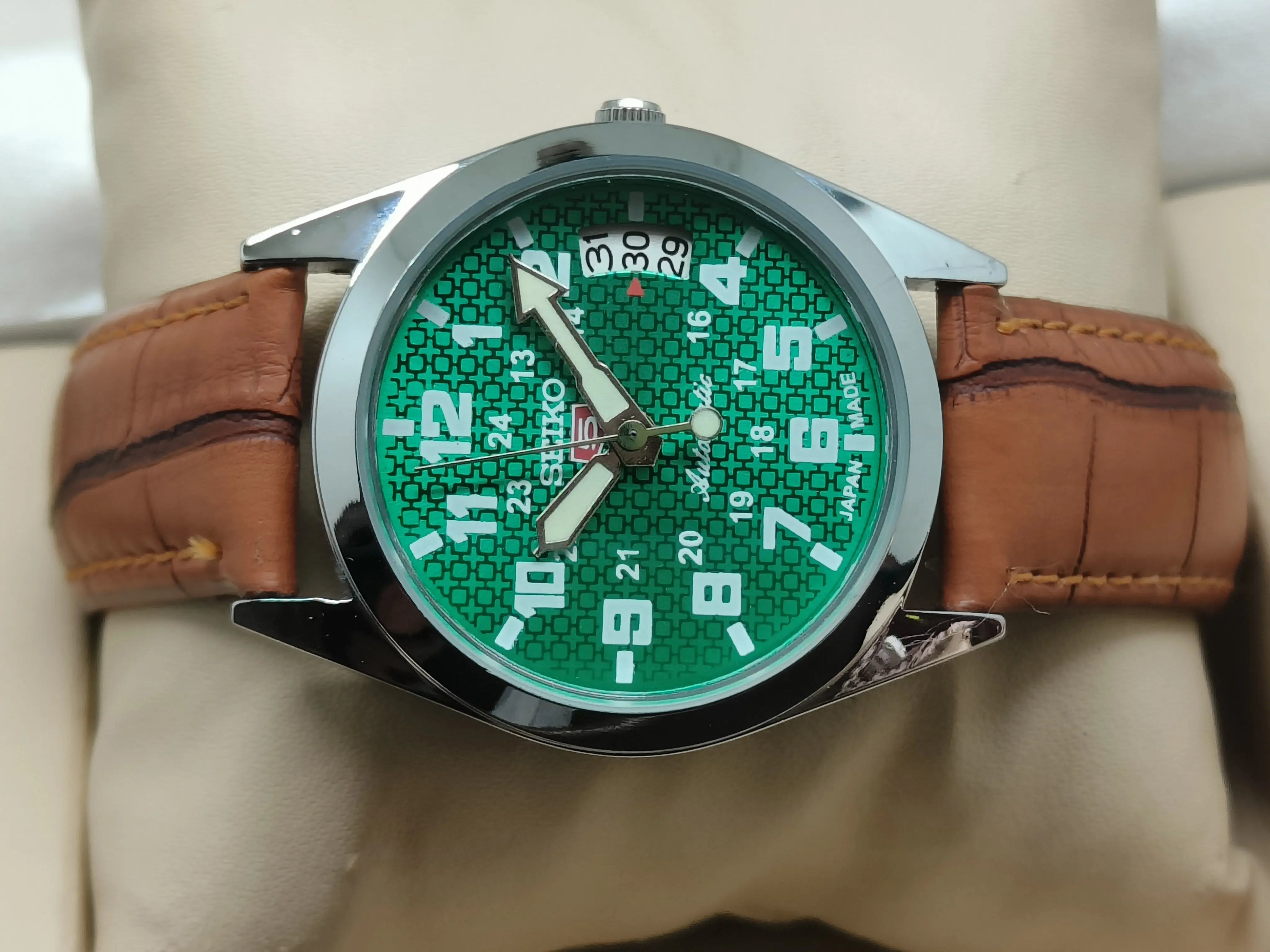 Seiko 5 Vintage Automatic – Inspired by Heritage National Watches