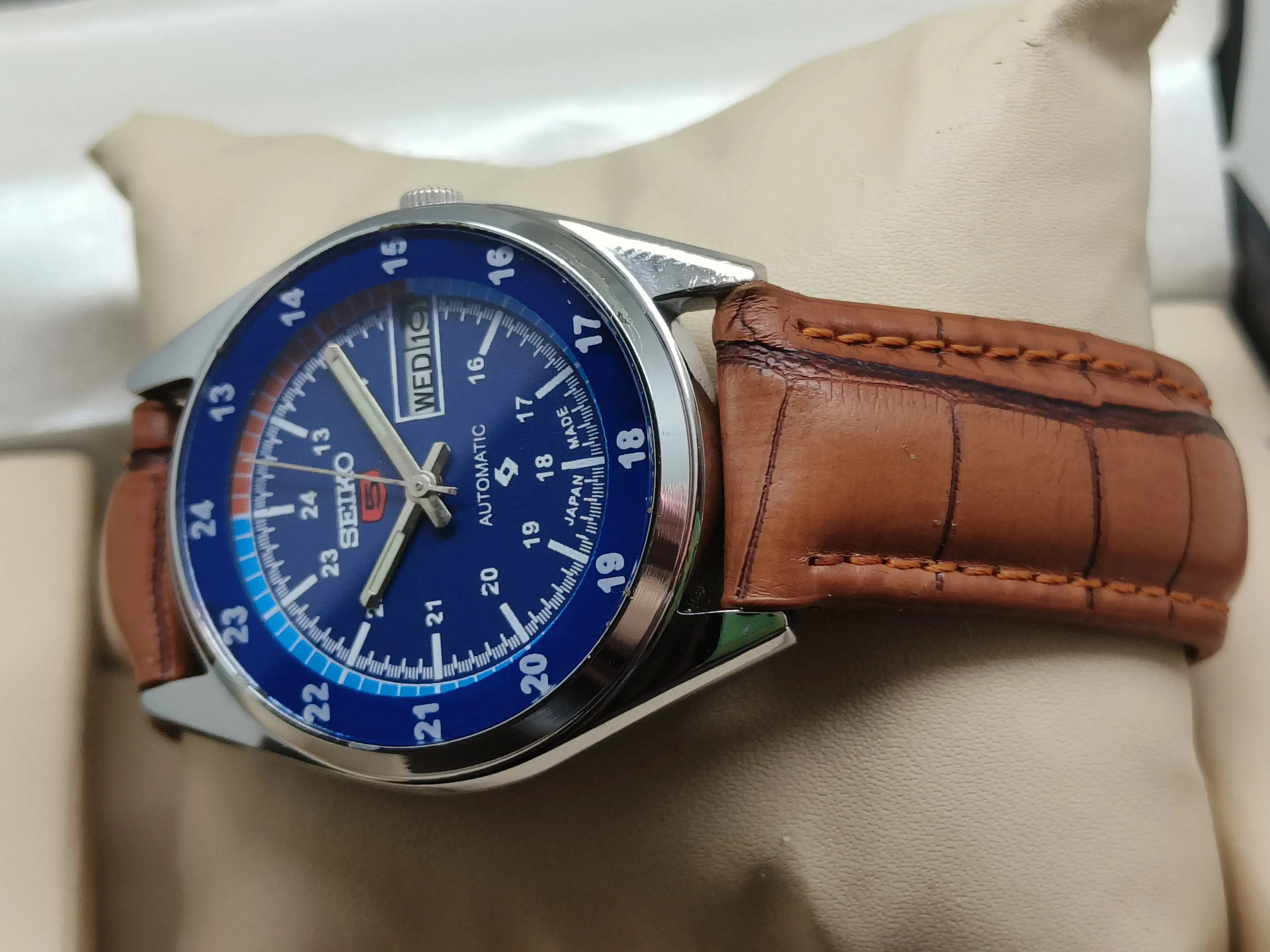 Seiko 5 Vintage Automatic – Replacement Parts Available National Watches