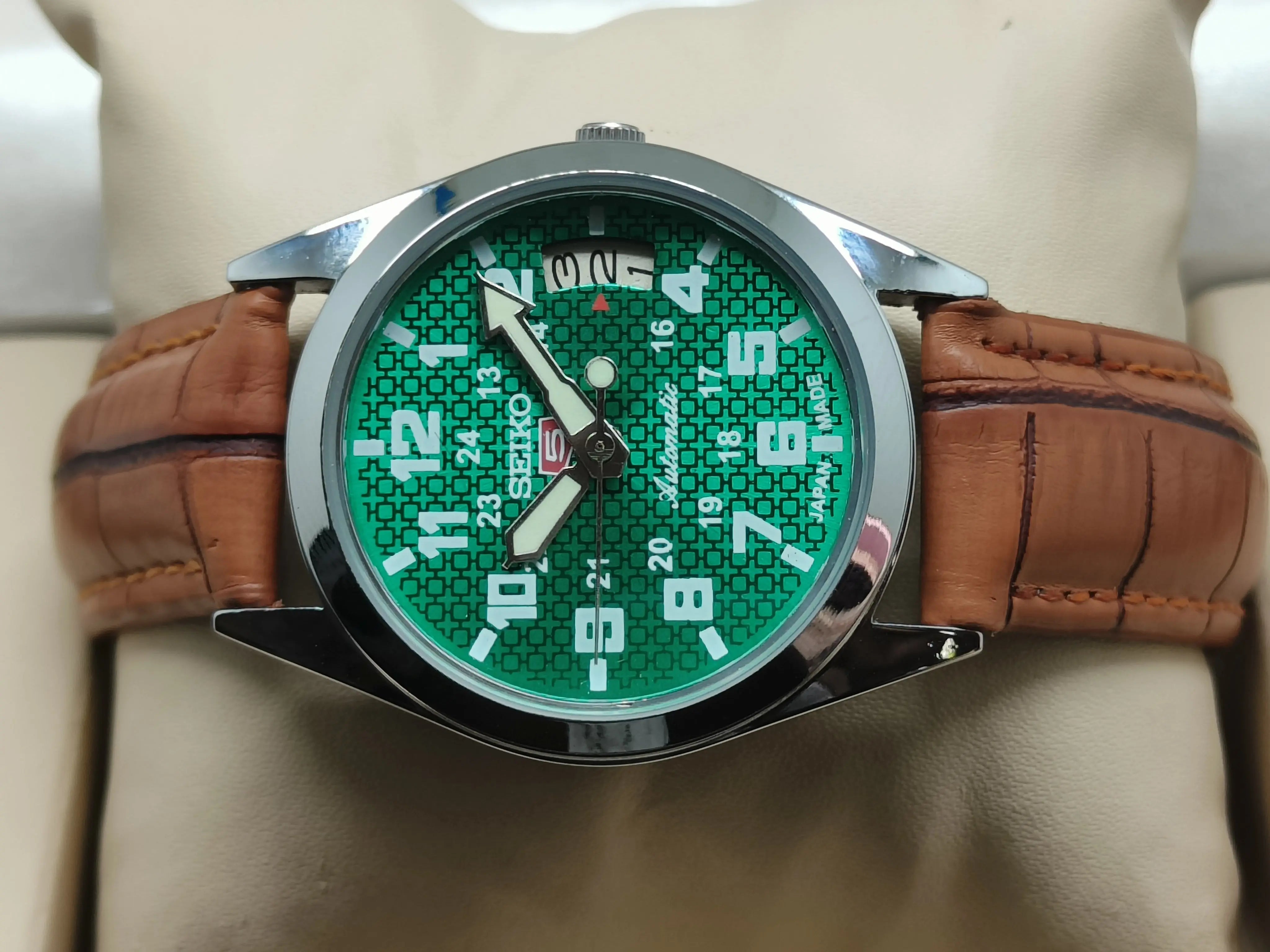 Seiko 5 Vintage Automatic – Collector Certified National Watches