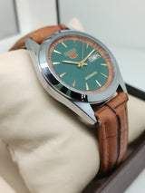 Seiko 5 Vintage Automatic – Exhibition Case Back (if applicable)