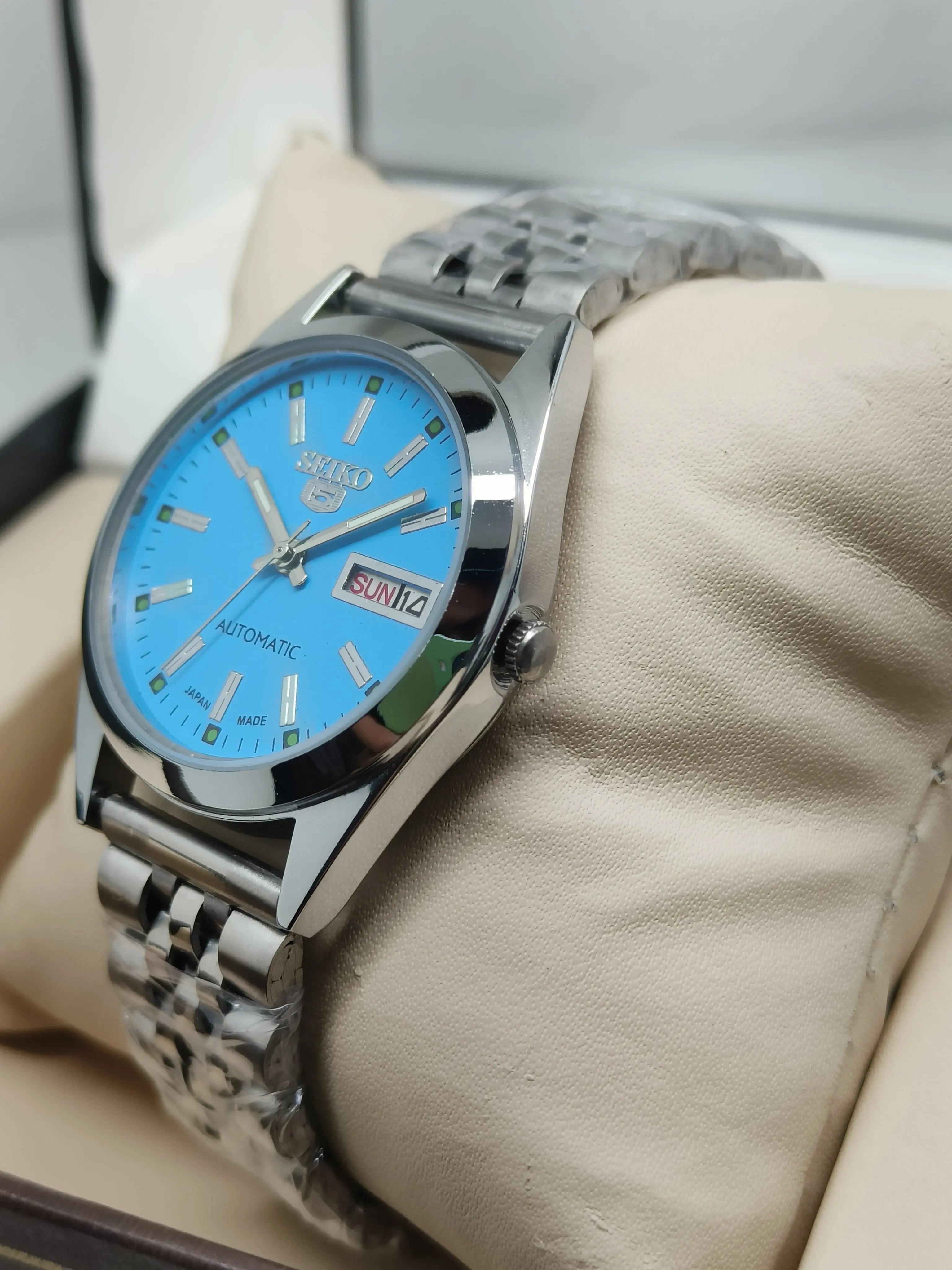 Seiko 5 Vintage Automatic – Repaired Movement National Watches