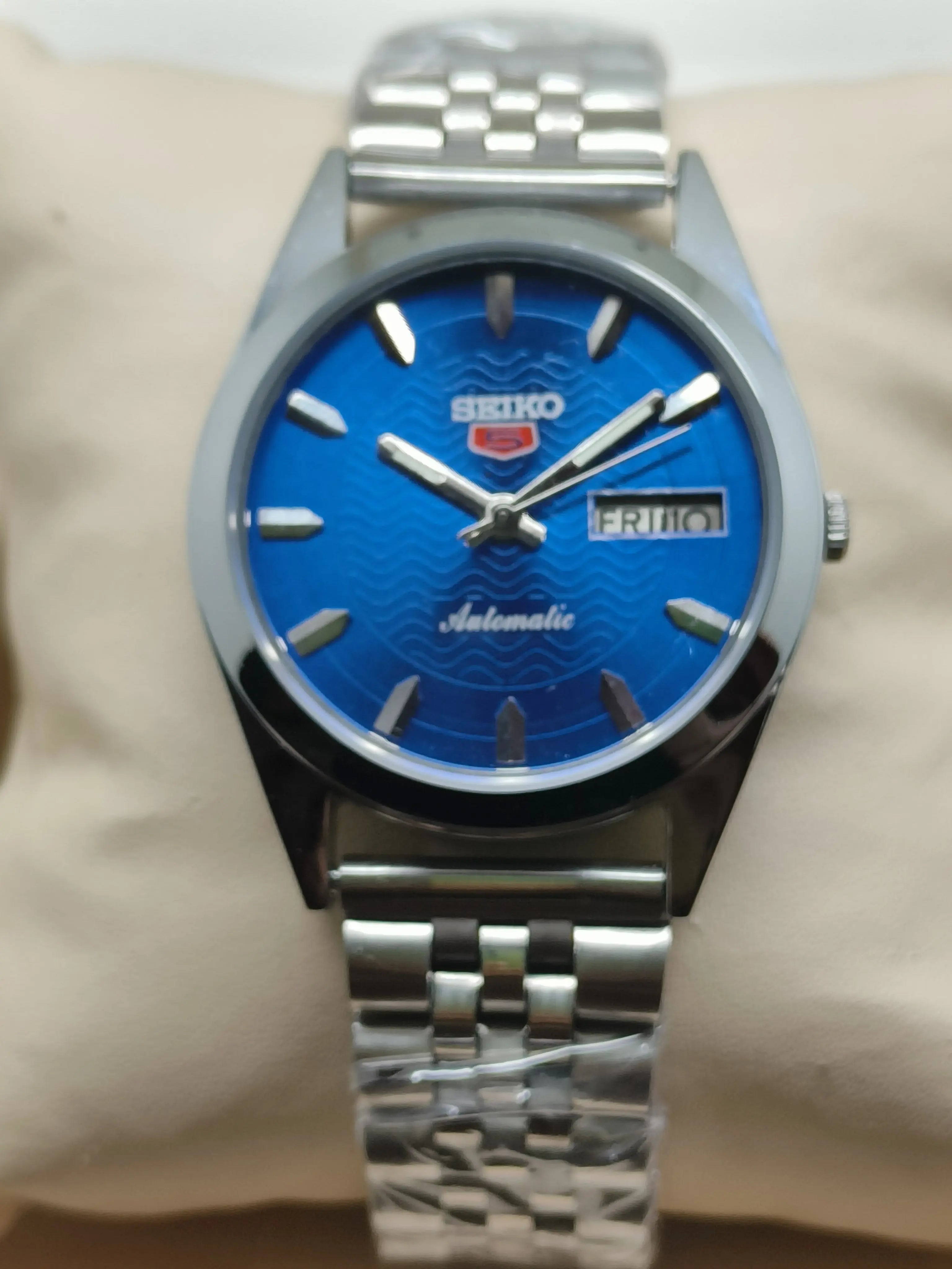 Seiko 5 Vintage Automatic – Thick Lume, Strong Glow National Watches