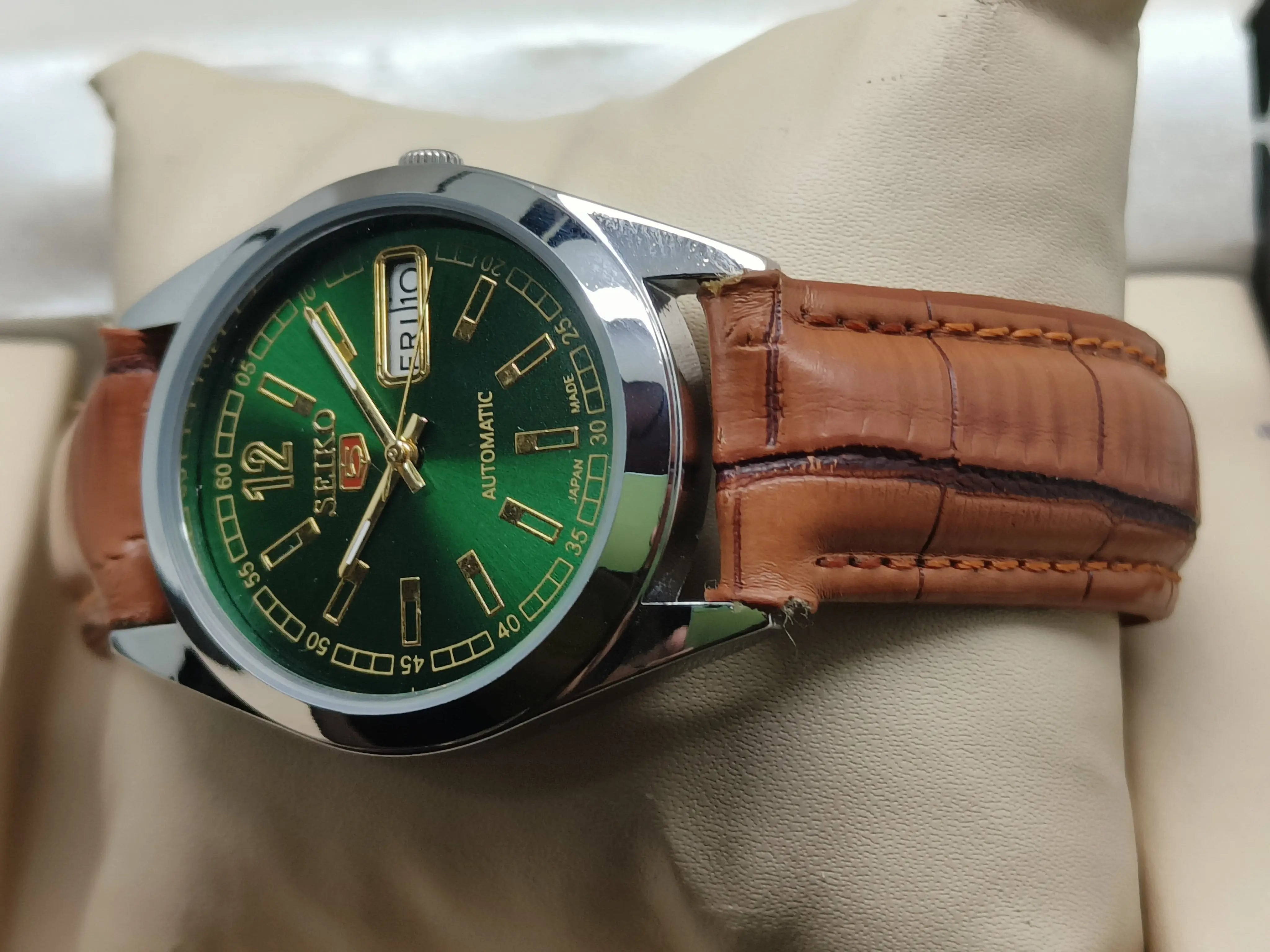 Seiko 5 Vintage Automatic – Crisp Hands, Sharp Case National Watches