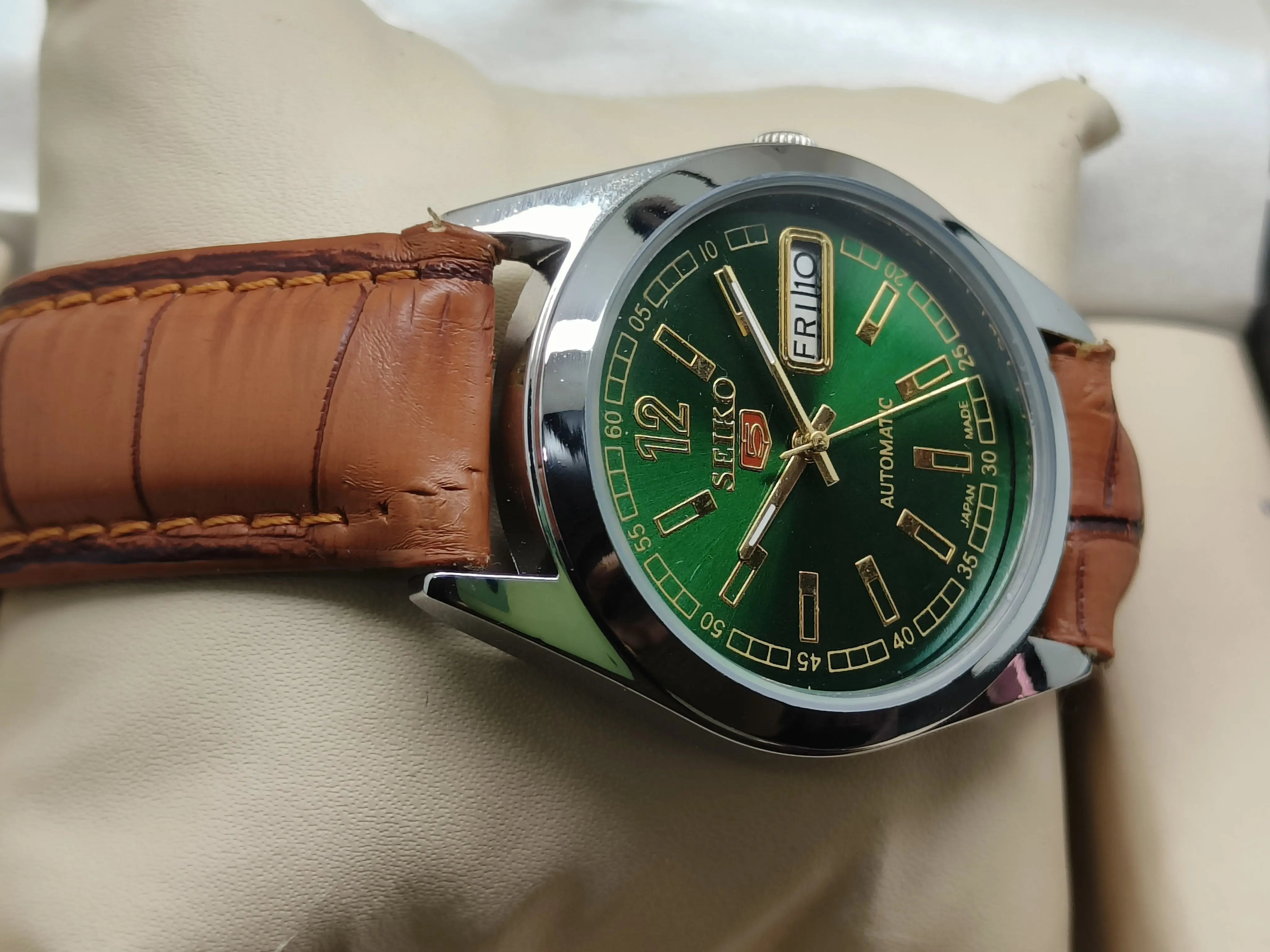 Seiko 5 Vintage Automatic – Crisp Hands, Sharp Case National Watches