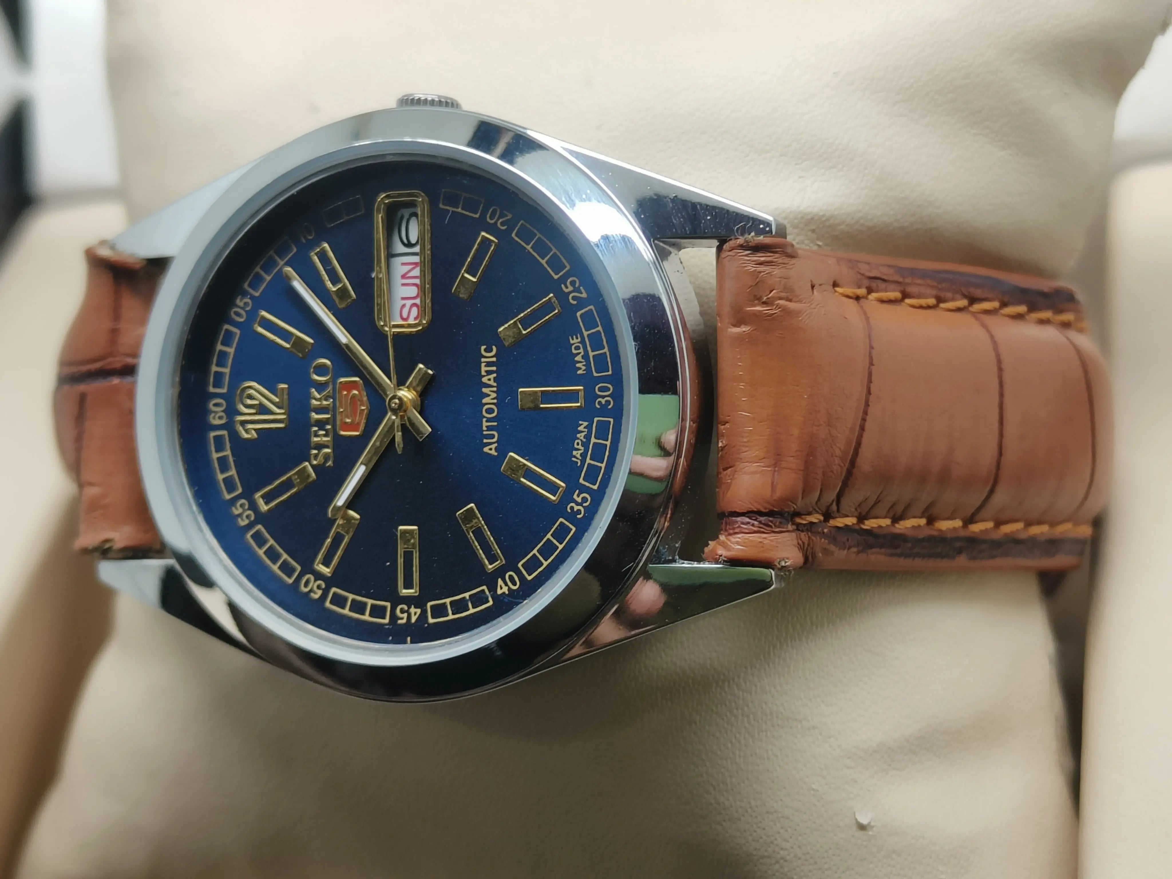 Seiko 5 Vintage Automatic – Street Style Vintage Piece National Watches