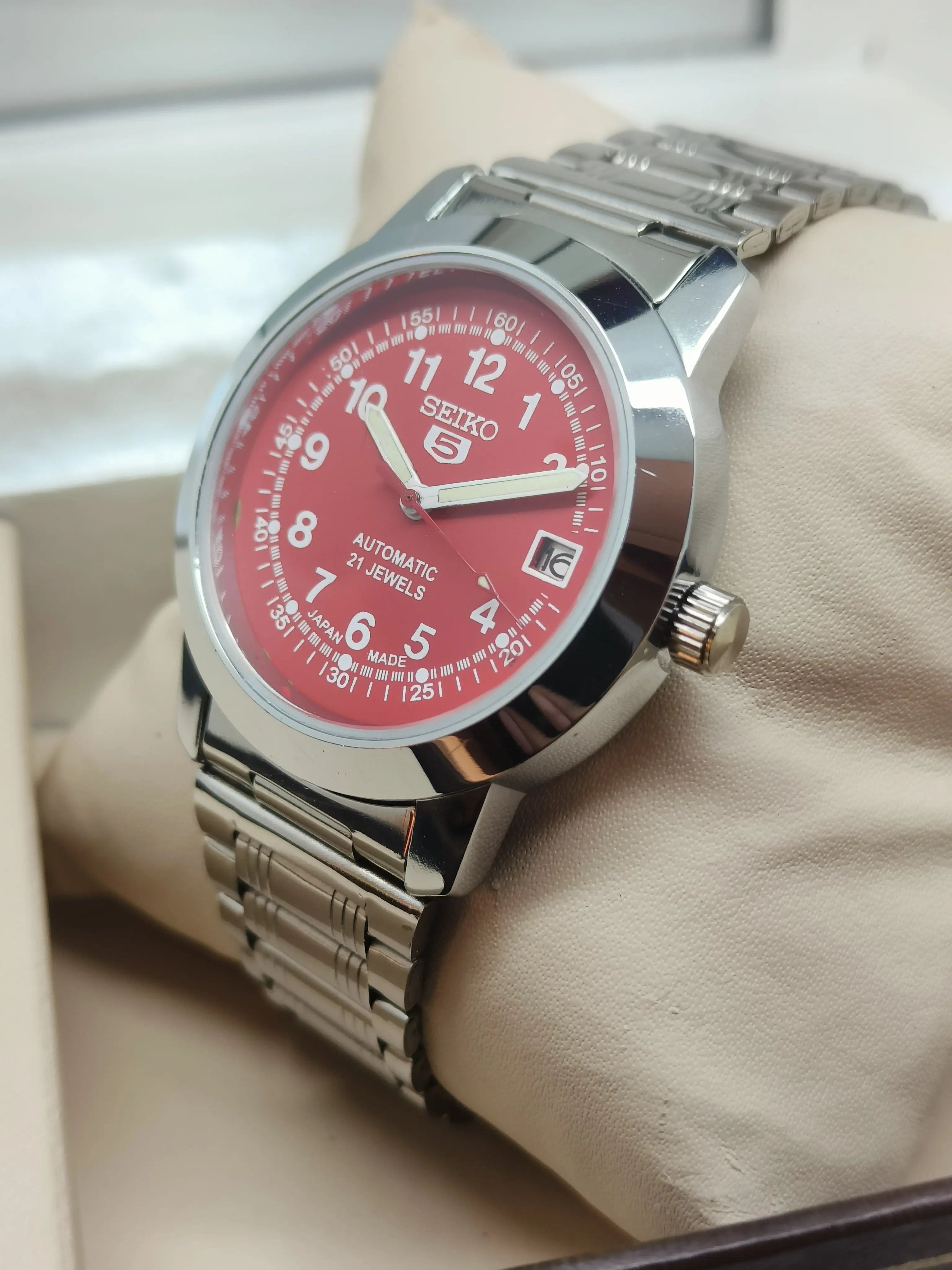 Japanese Seiko 5 Vintage – Refurbished Original Movement National Watches