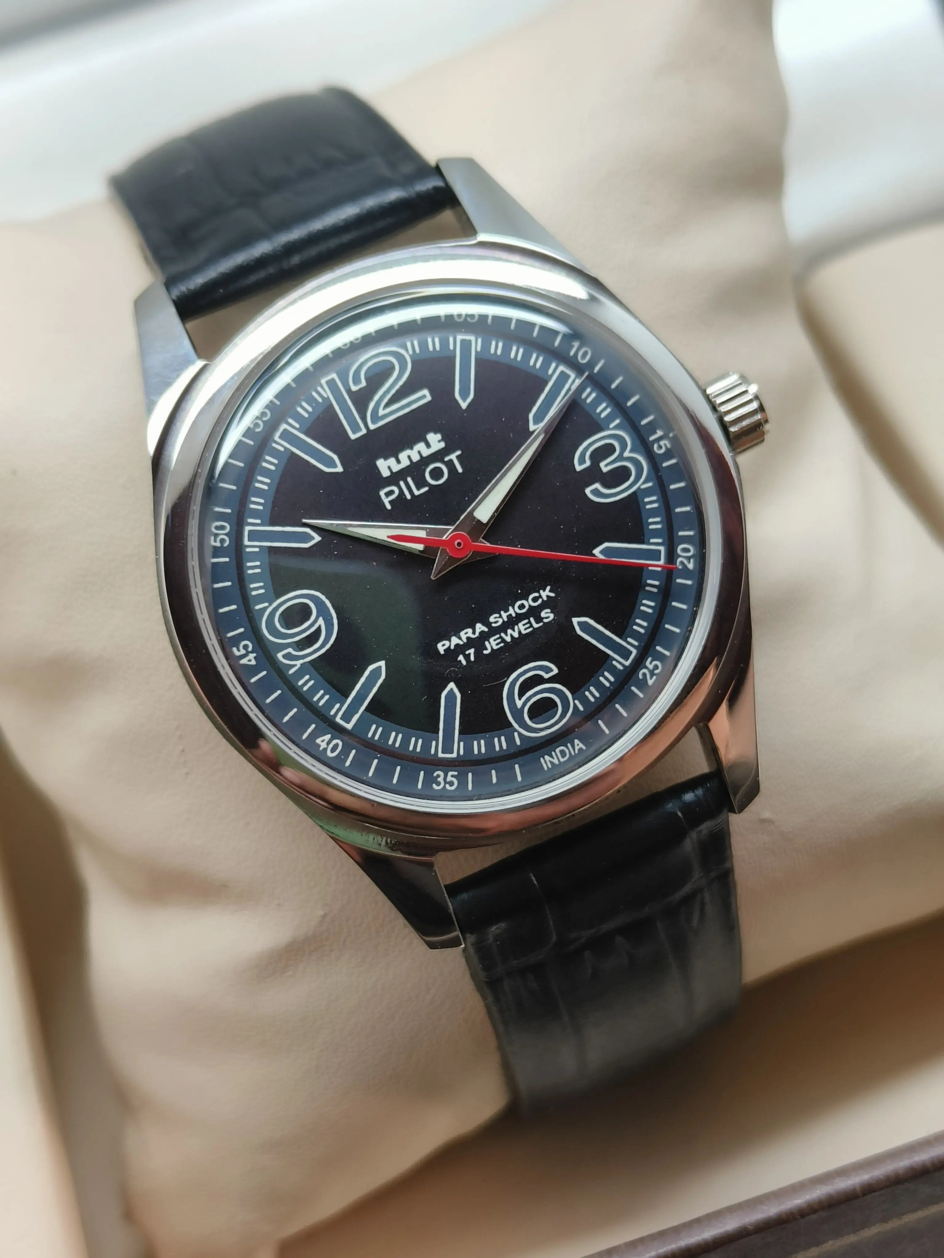 HMT Mechanical Vintage Watch – Refurbished Classic | Original Hand-Winding Timepiece National Watches