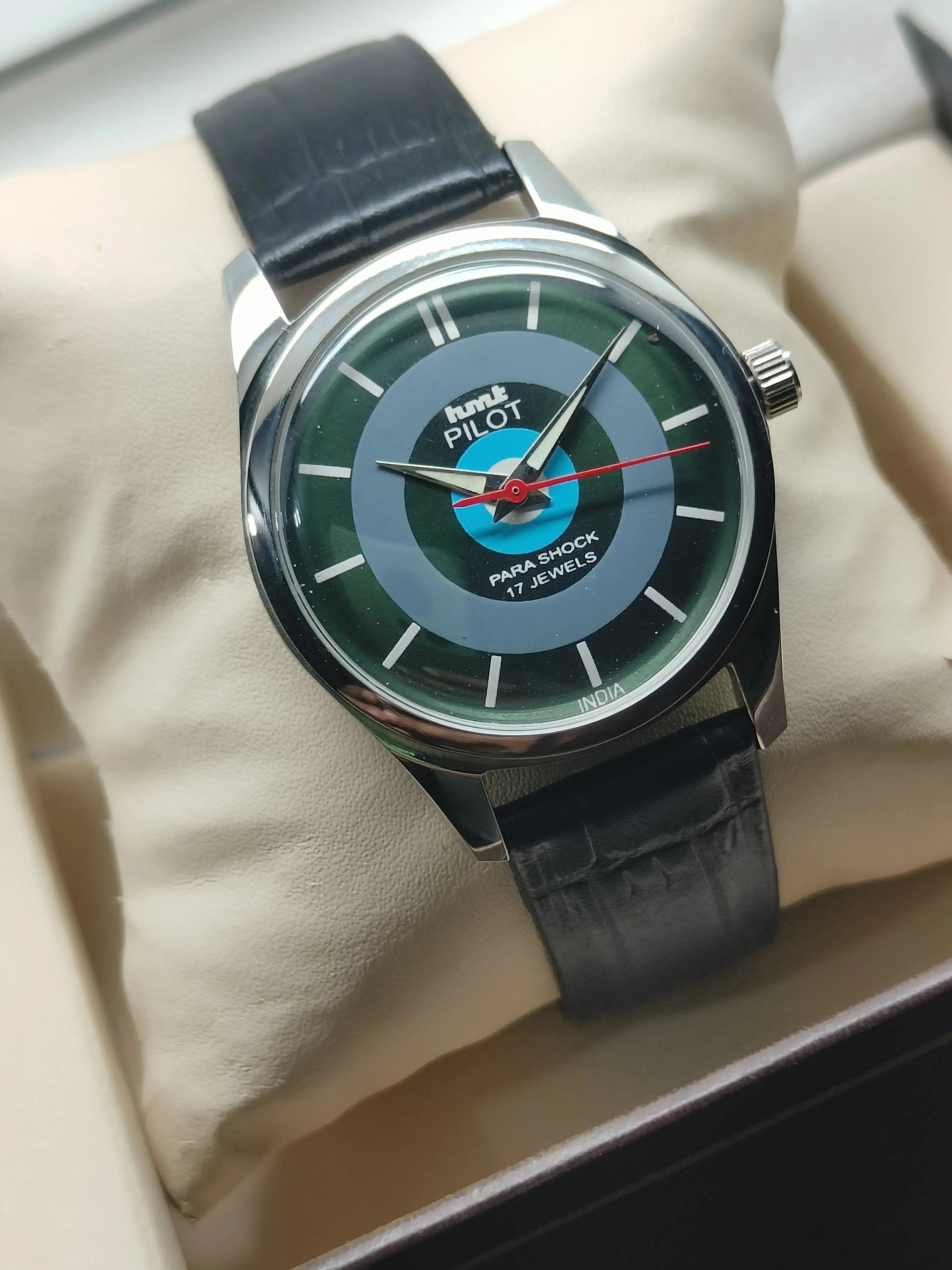 HMT Mechanical Vintage Watch – Refurbished Classic | Original Hand-Winding Timepiece National Watches