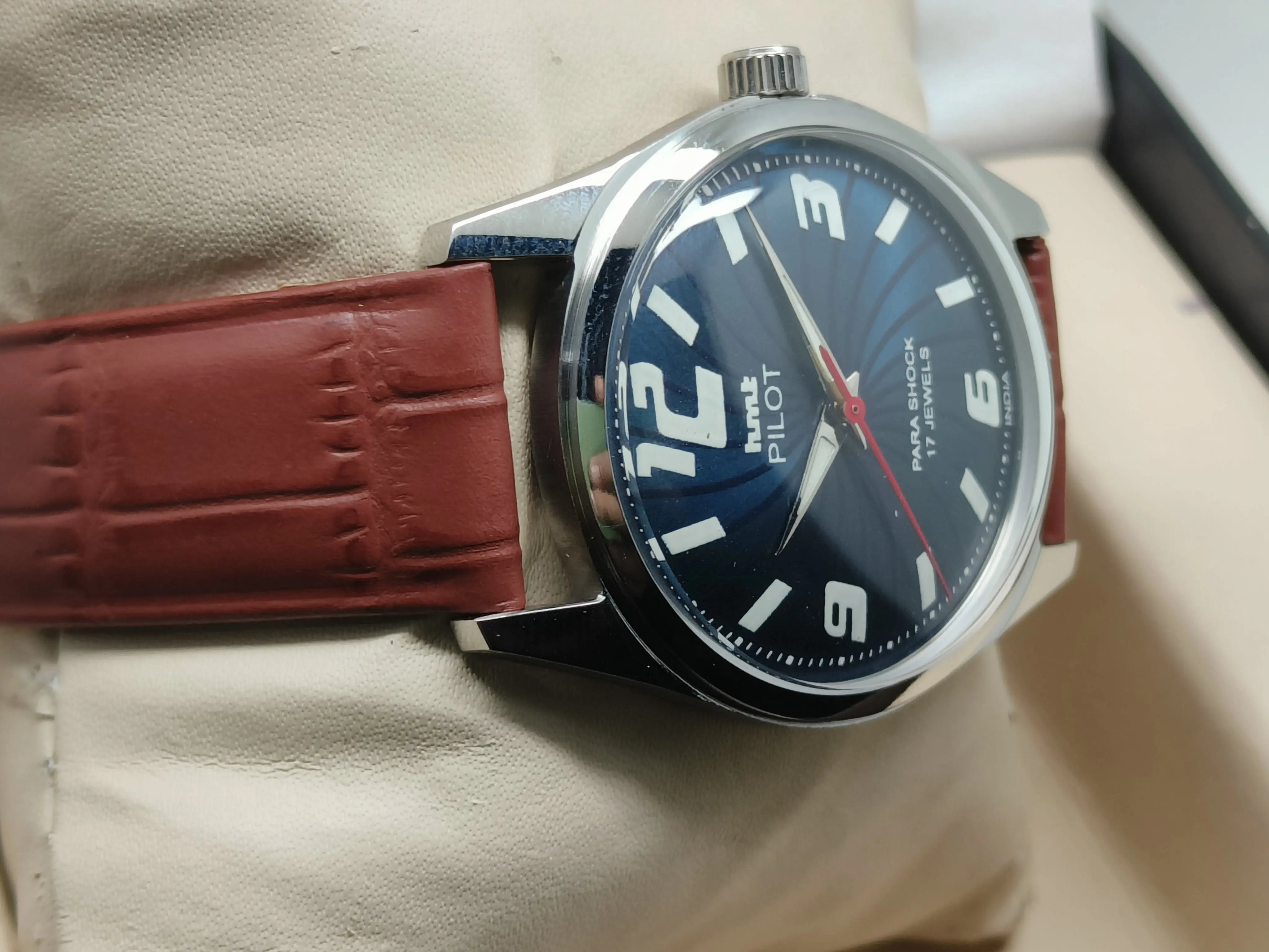 HMT Mechanical Vintage Watch – Refurbished Classic | Original Hand-Winding Timepiece National Watches