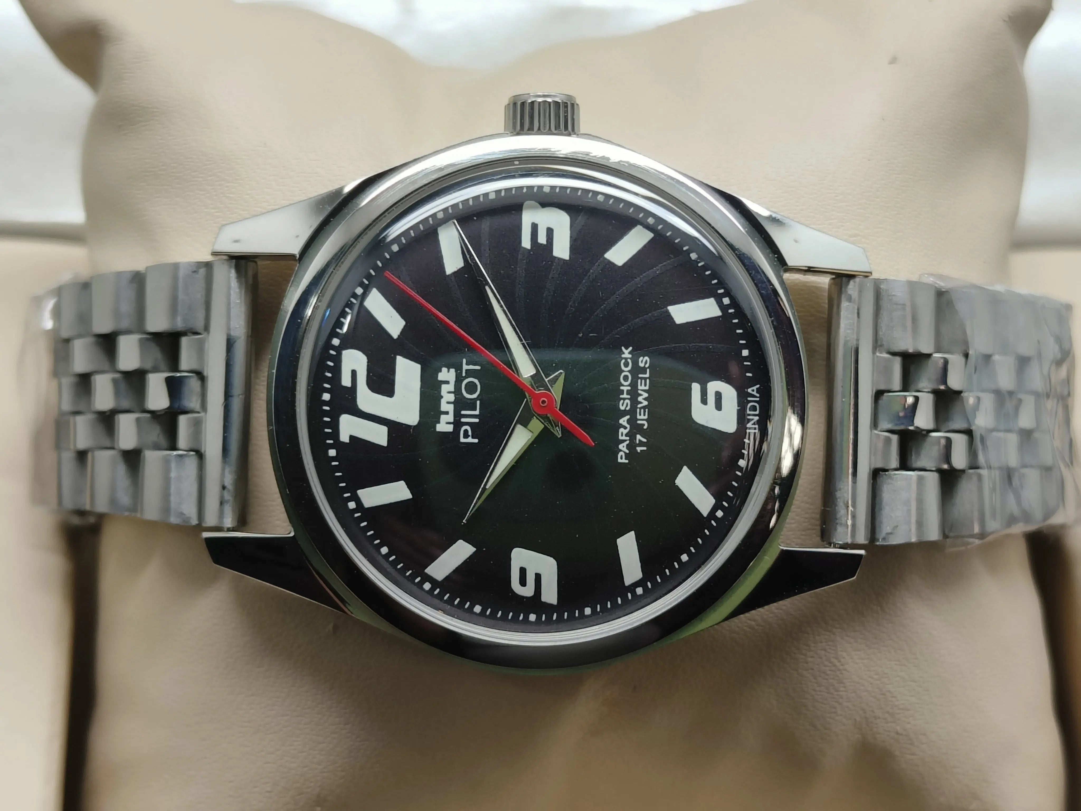 HMT Mechanical Vintage Watch – Refurbished Classic | Original Hand-Winding Timepiece National Watches
