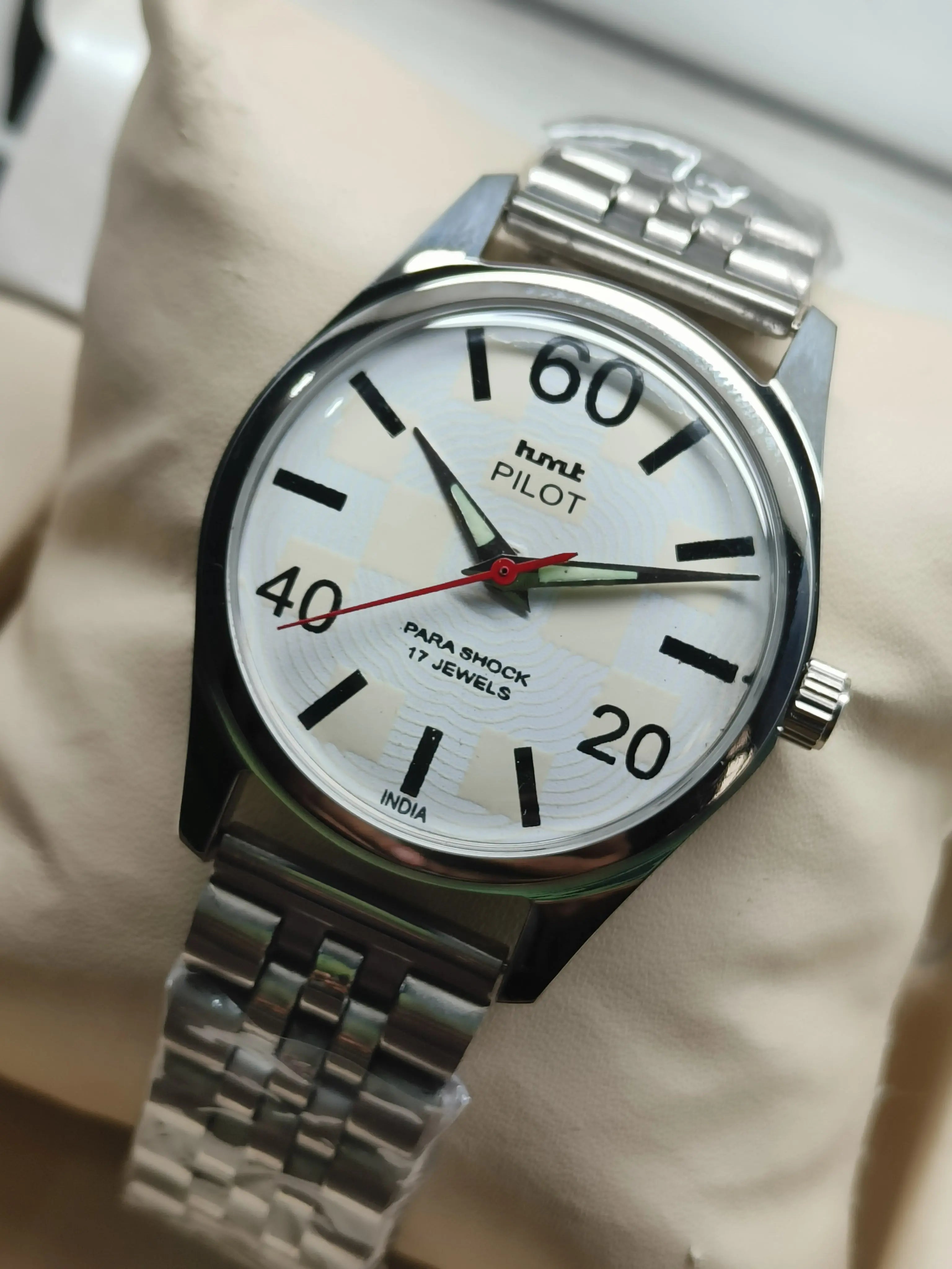 HMT Mechanical Vintage Watch – Refurbished Classic | Original Hand-Winding Timepiece National Watches