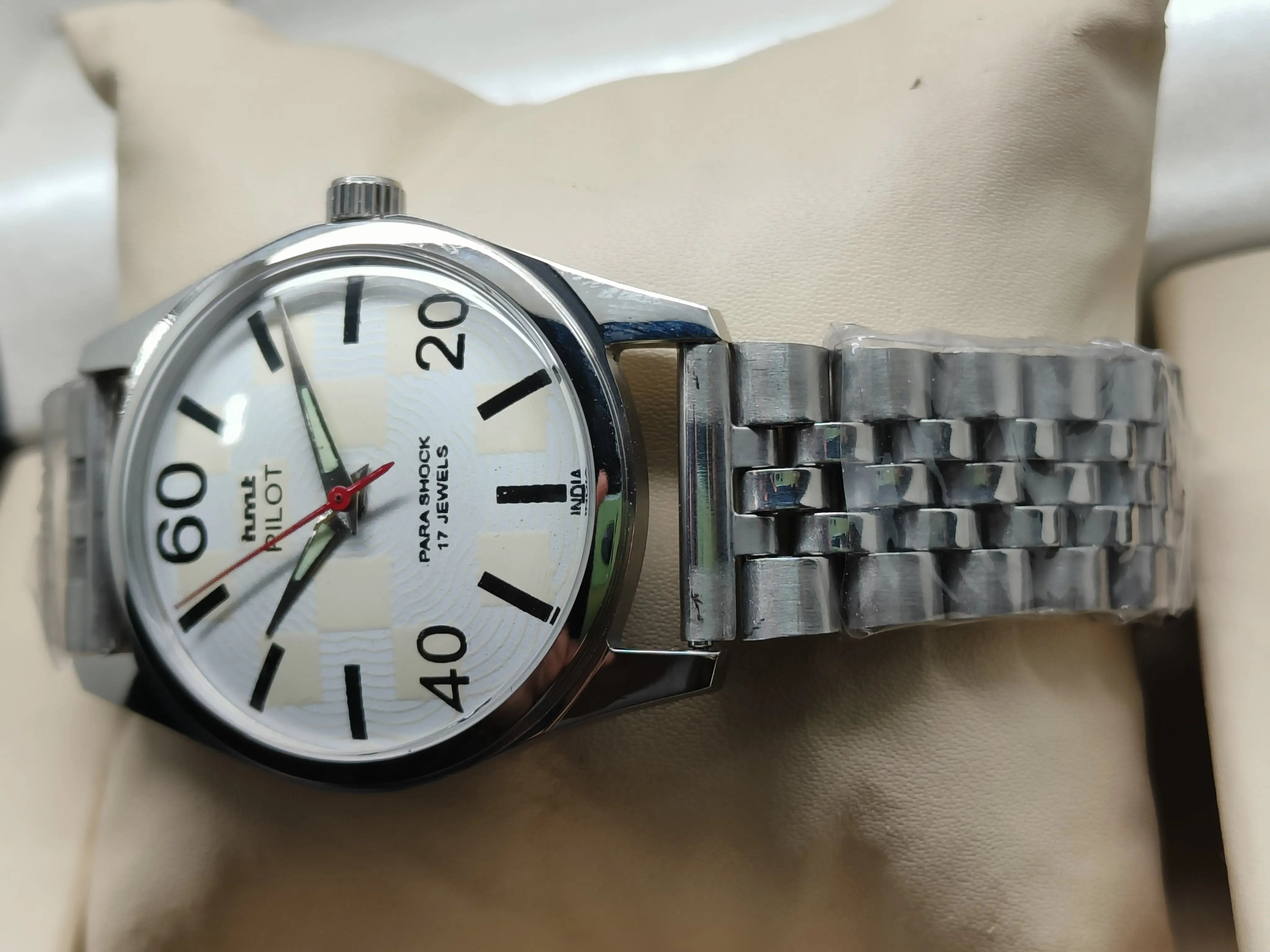 HMT Mechanical Vintage Watch – Refurbished Classic | Original Hand-Winding Timepiece National Watches