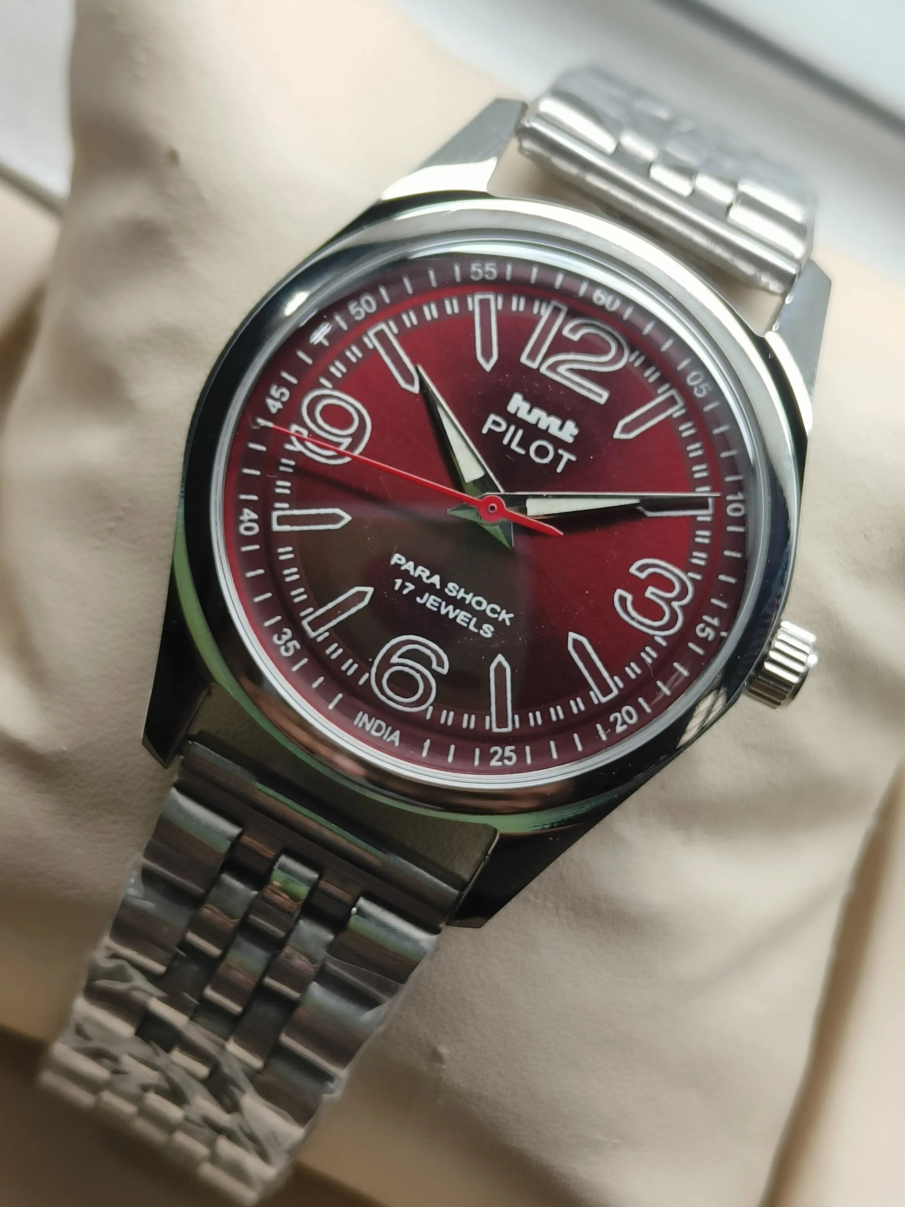 HMT Mechanical Vintage Watch – Refurbished Classic | Original Hand-Winding Timepiece National Watches