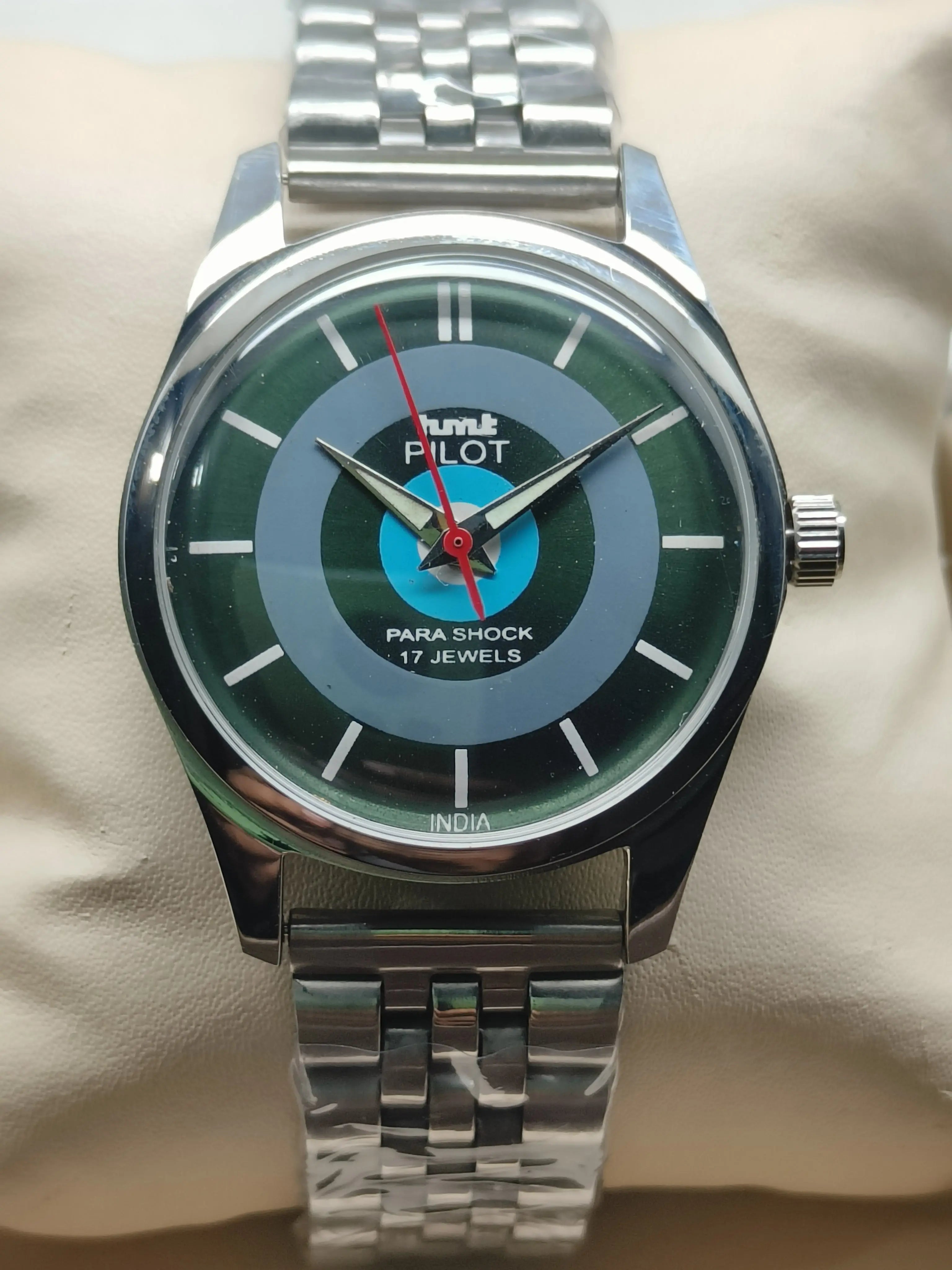 HMT Mechanical Vintage Watch – Refurbished Classic | Original Hand-Winding Timepiece National Watches