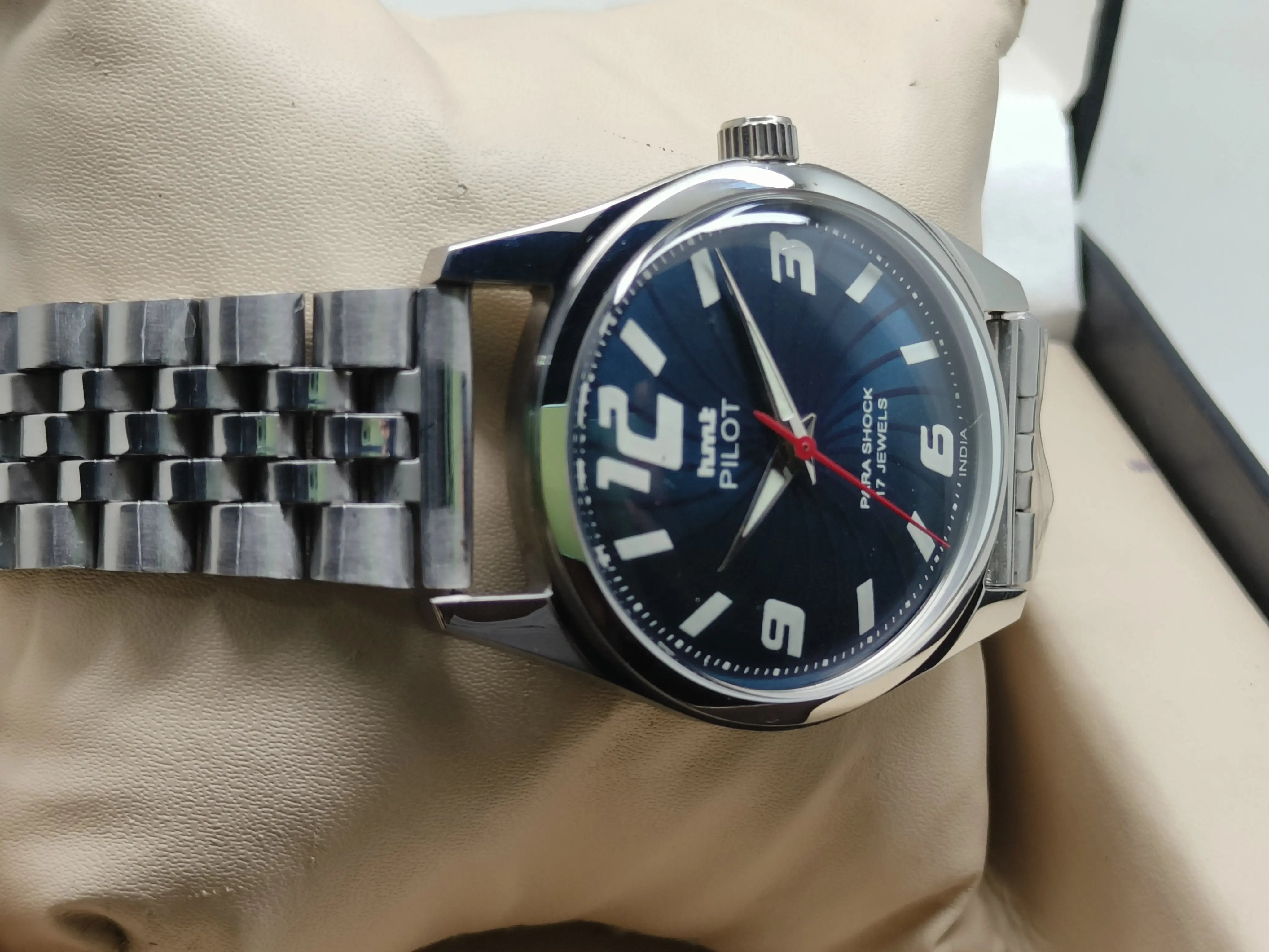 HMT Mechanical Vintage Watch – Refurbished Classic | Original Hand-Winding Timepiece National Watches