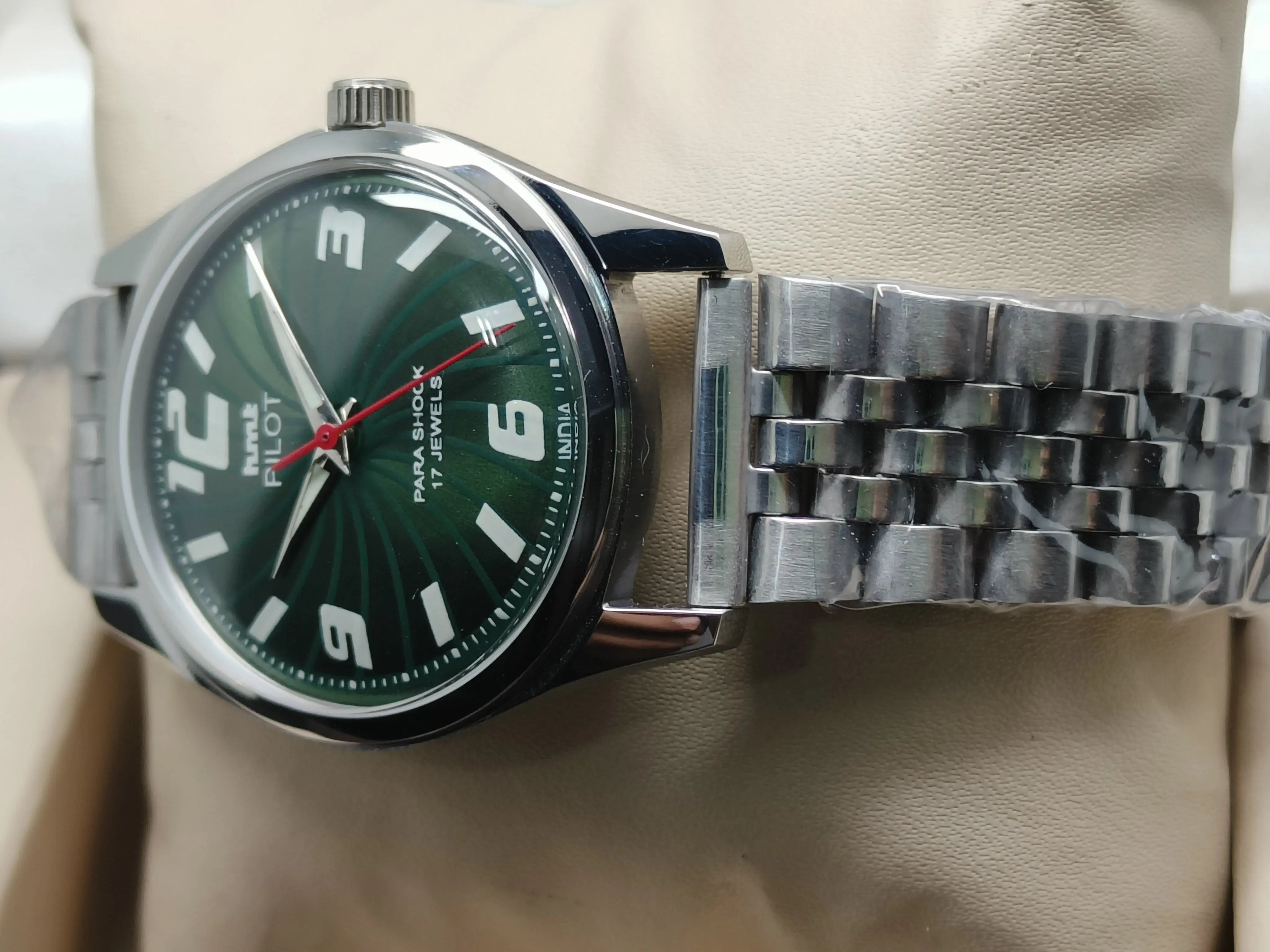 HMT Mechanical Vintage Watch – Refurbished Classic | Original Hand-Winding Timepiece National Watches